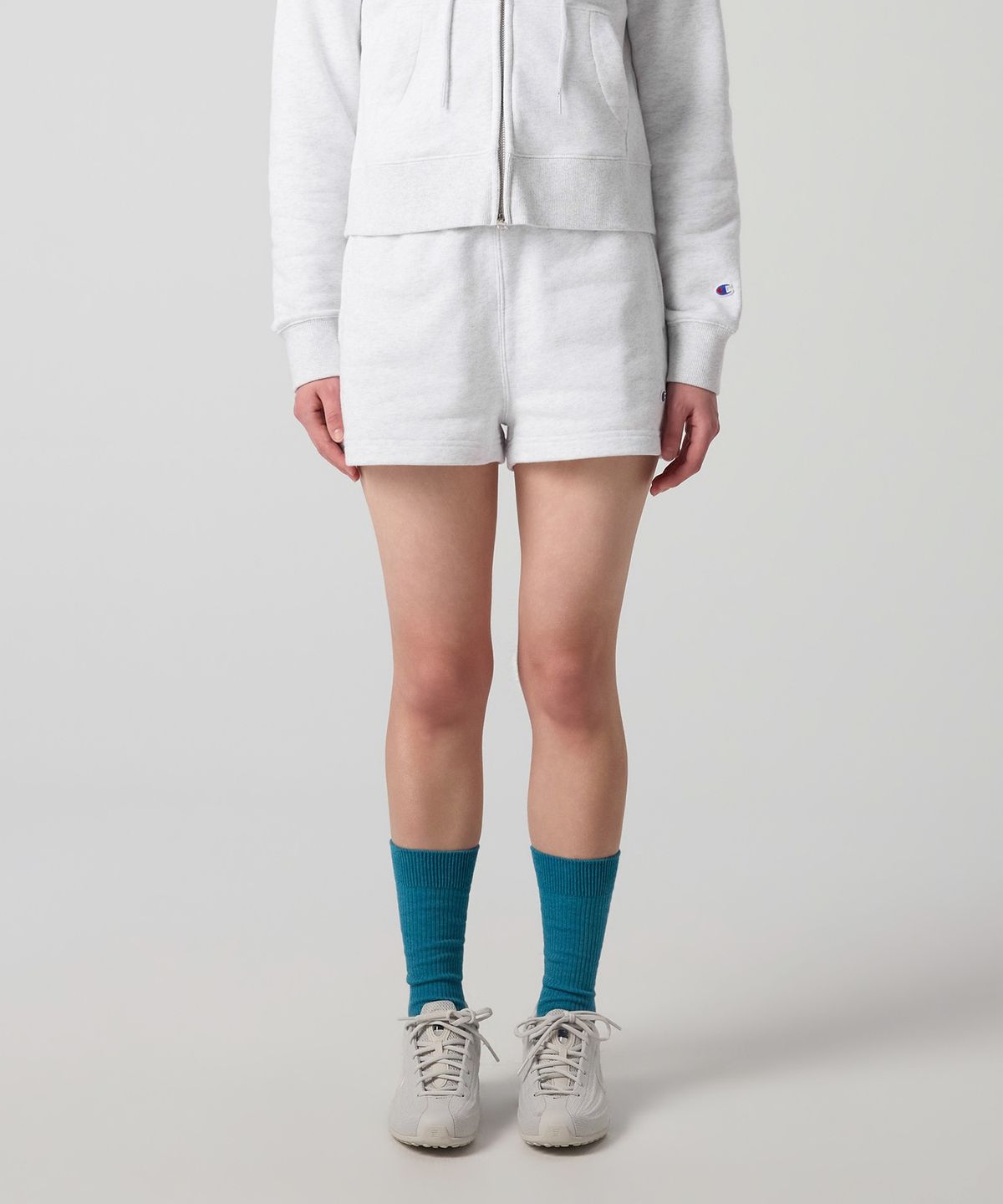 챔피온(CHAMPION) 여성 C로고 스웨트 쇼츠 Light Grey