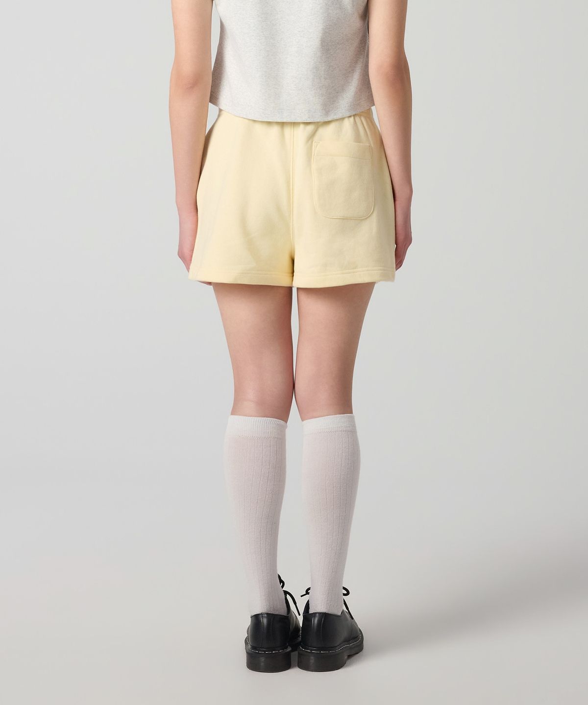 챔피온(CHAMPION) 여성 C로고 스웨트 쇼츠 Cream