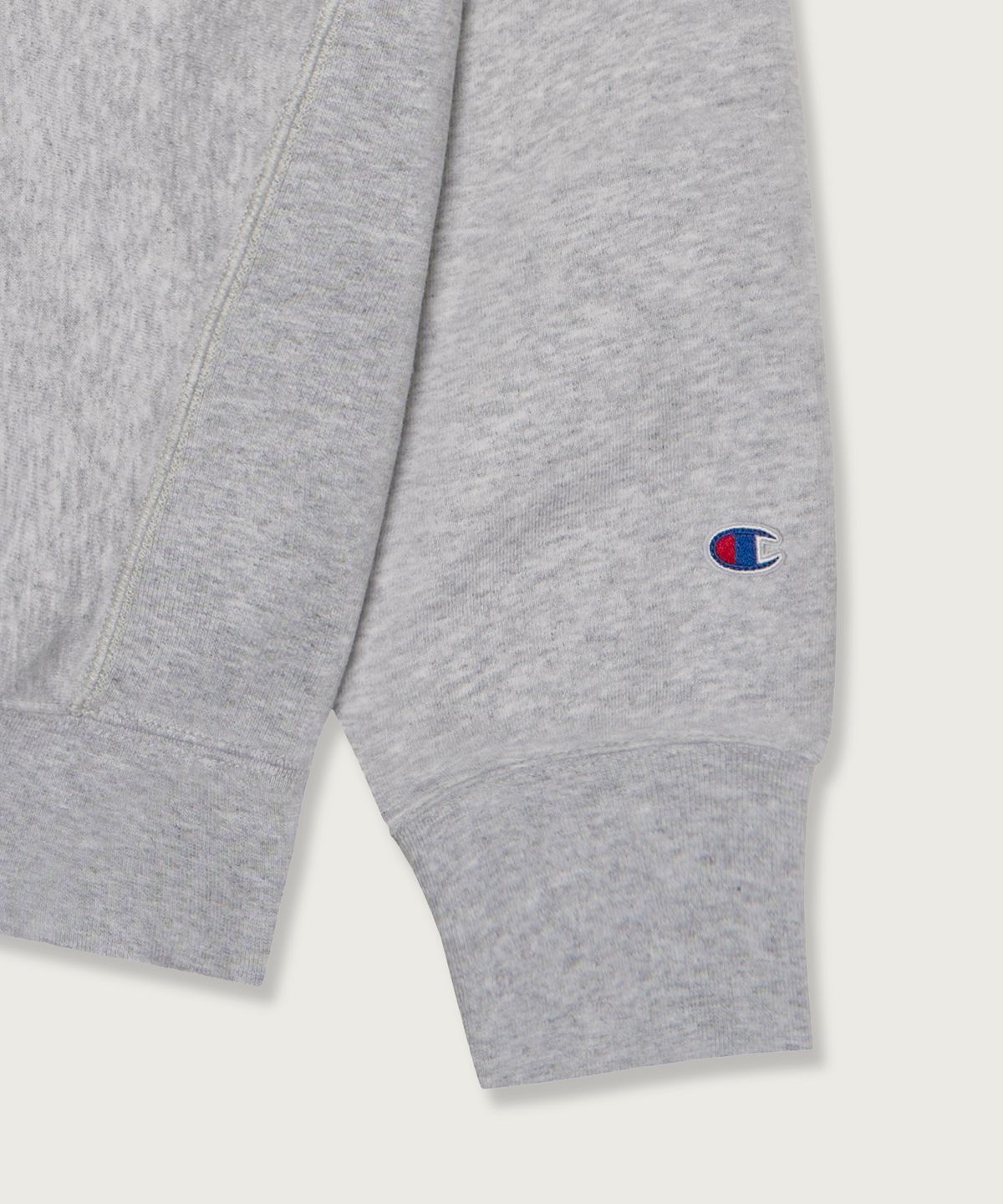 챔피온(CHAMPION) 리버스위브 루즈핏 컬리지 스웨트셔츠 Light Grey