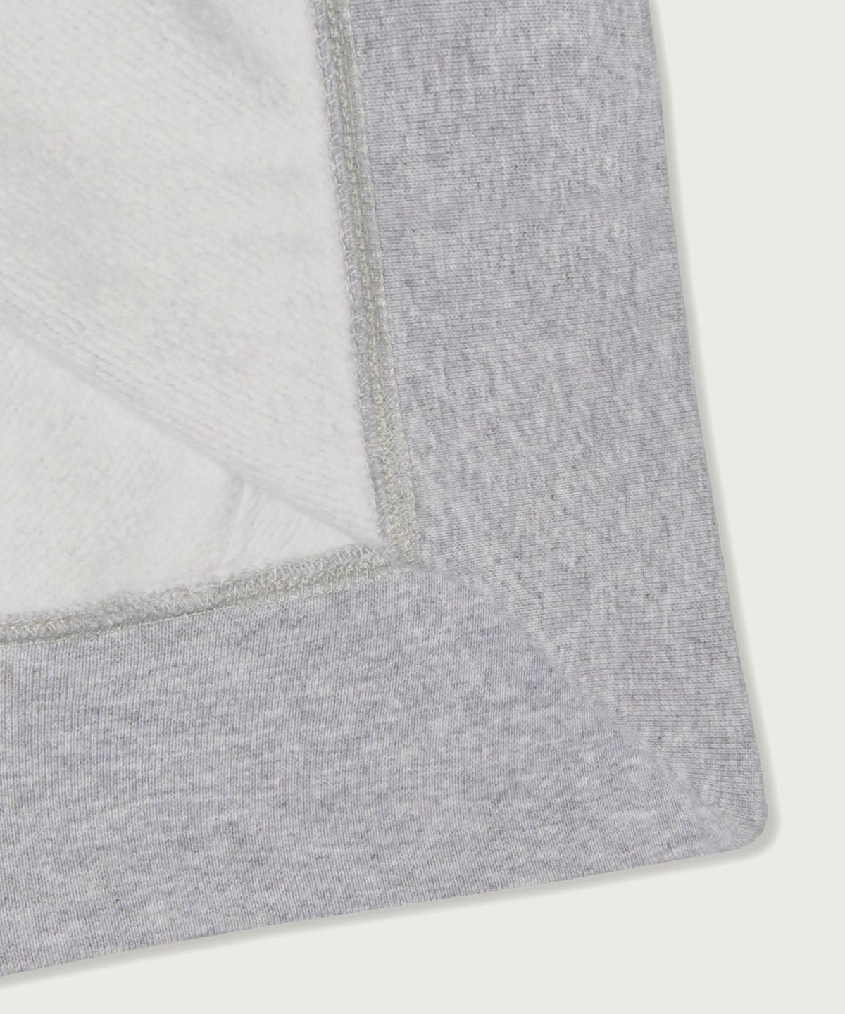 챔피온(CHAMPION) 리버스위브 루즈핏 컬리지 스웨트셔츠 Light Grey