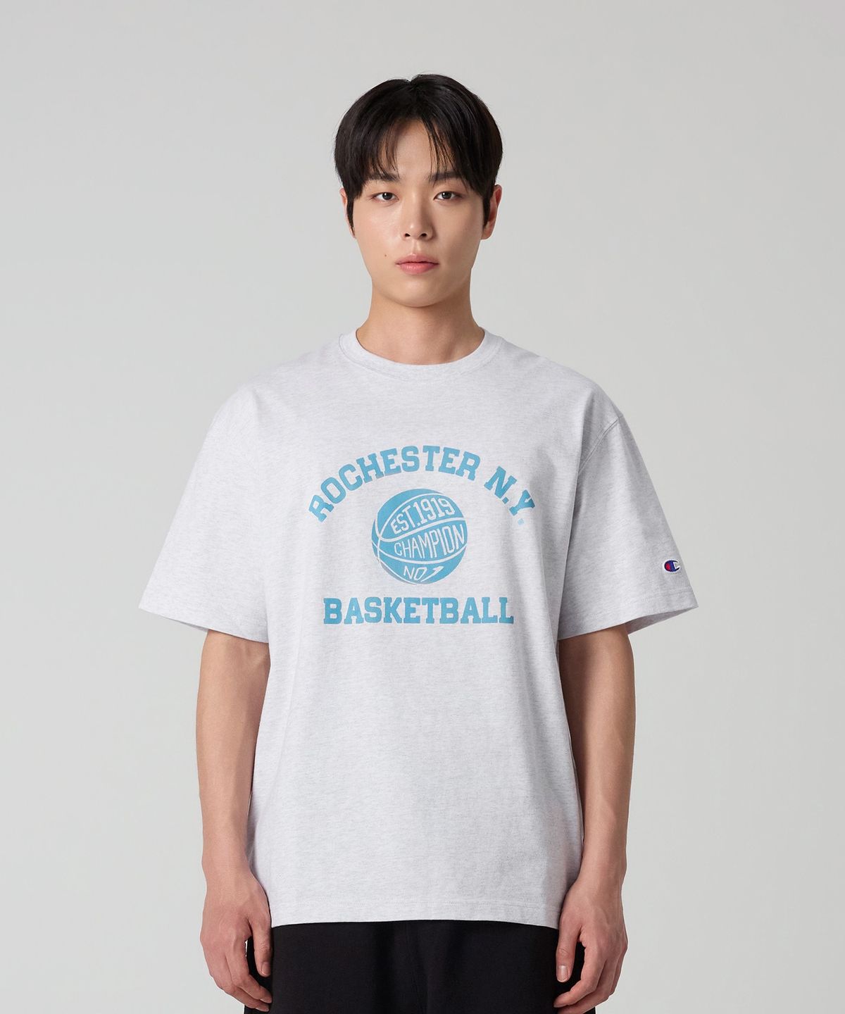 챔피온(CHAMPION) 바스켓볼 프린트 티셔츠 Light Grey