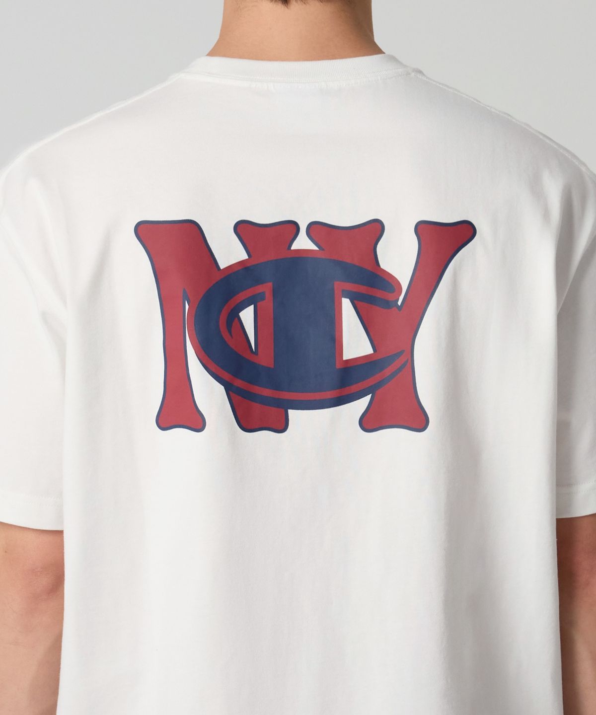 챔피온(CHAMPION) NY C로고 티셔츠 White