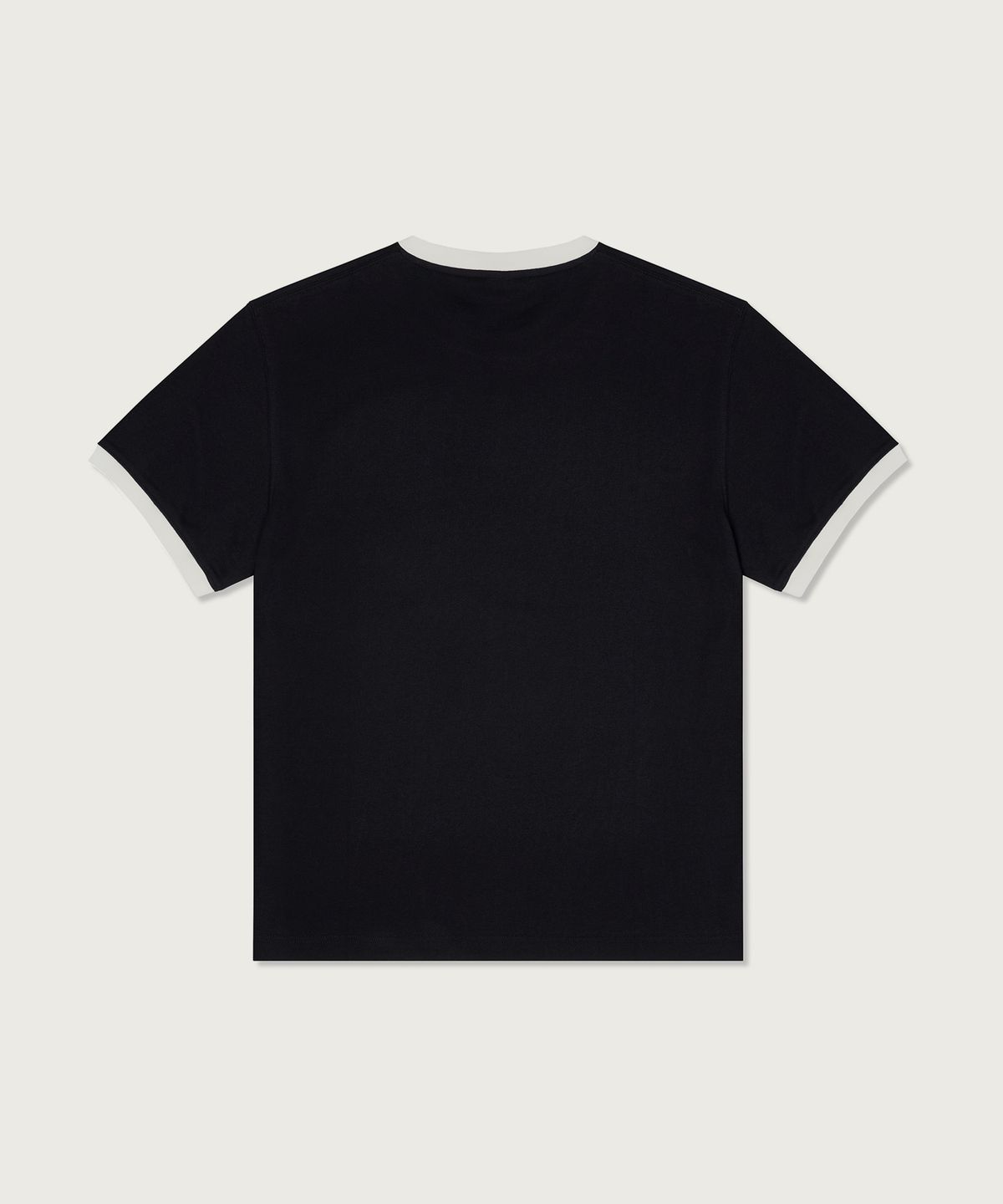 챔피온(CHAMPION) 그래픽 프린트 링거 티셔츠 Black