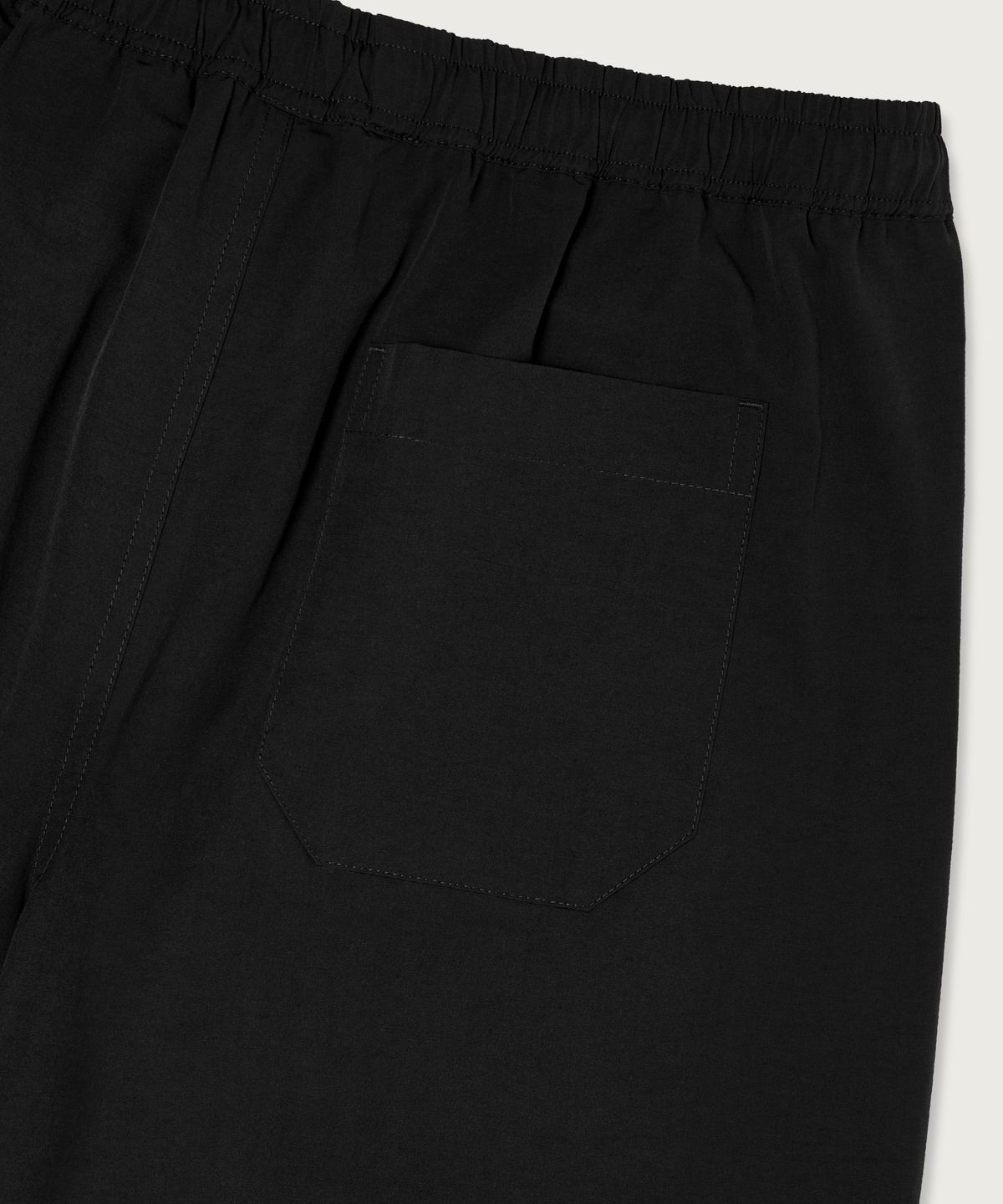 챔피온(CHAMPION) C로고 우븐 쇼츠 Black