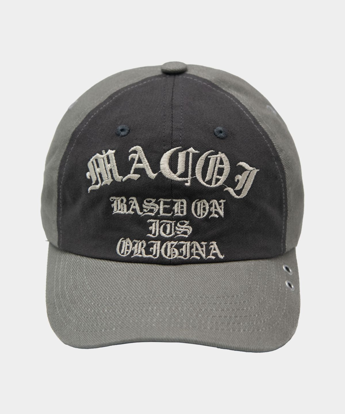 마코이(MACOI) 블록 레이어드 워드 투톤 배색 코튼 볼캡 [차콜]