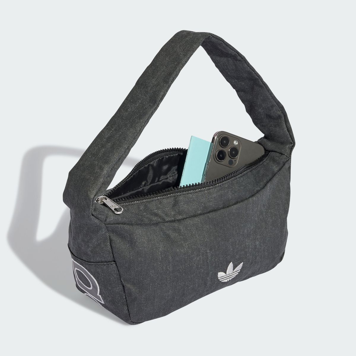 아디다스(ADIDAS) 워싱 디테일 스몰 숄더 백 KE0683