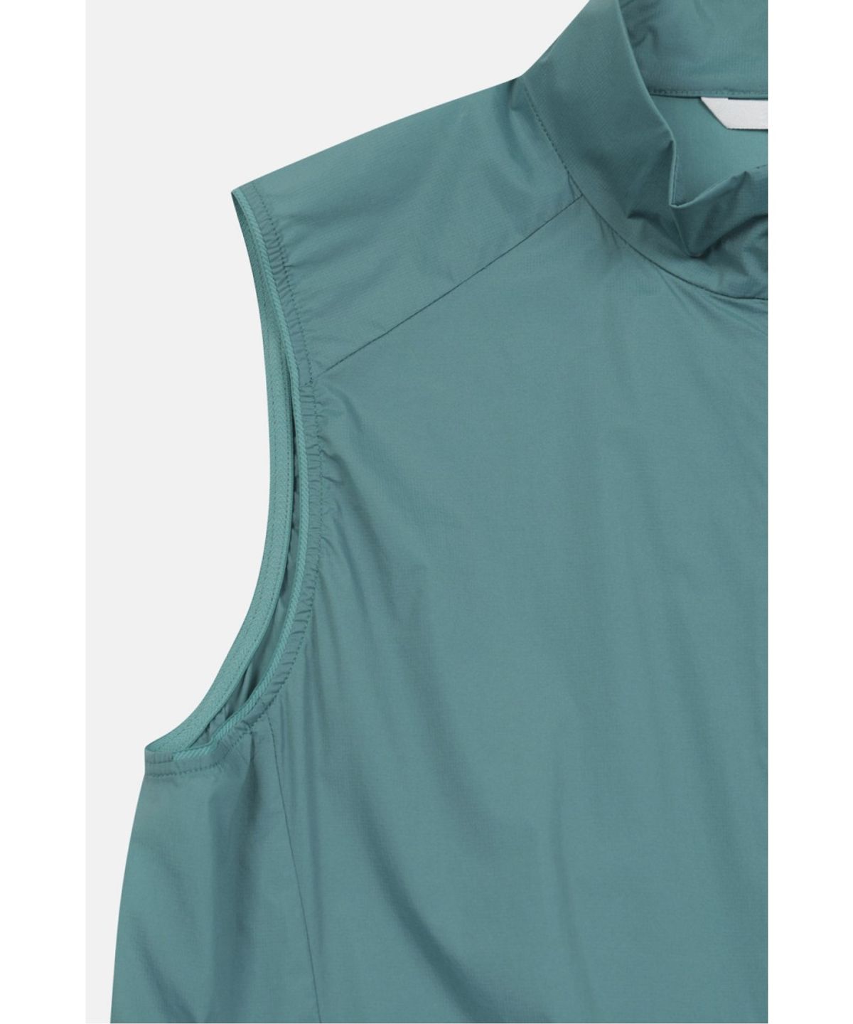 코오롱스포츠(KOLON SPORT) 남성 제노아 레귤러핏 스탠드넥 방풍 베스트 JWVAM26301DMI
