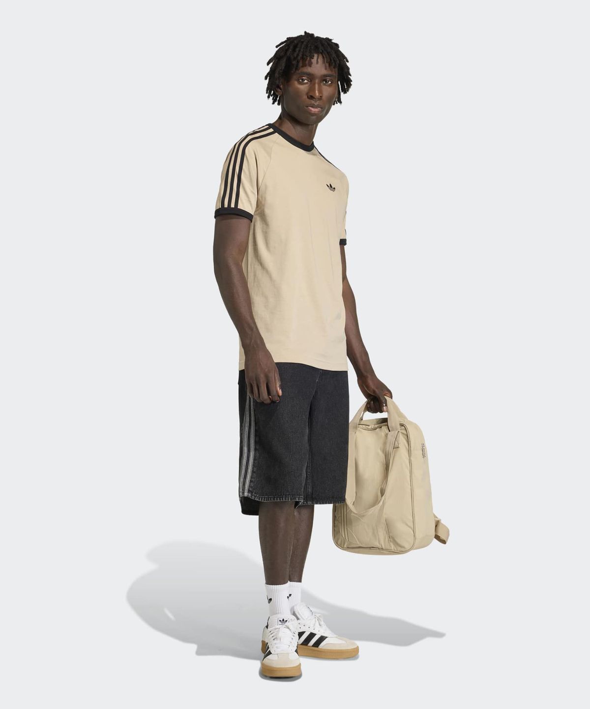 아디다스(ADIDAS) 파이어버드 데님 숏 팬츠 - 블랙 / KD1498