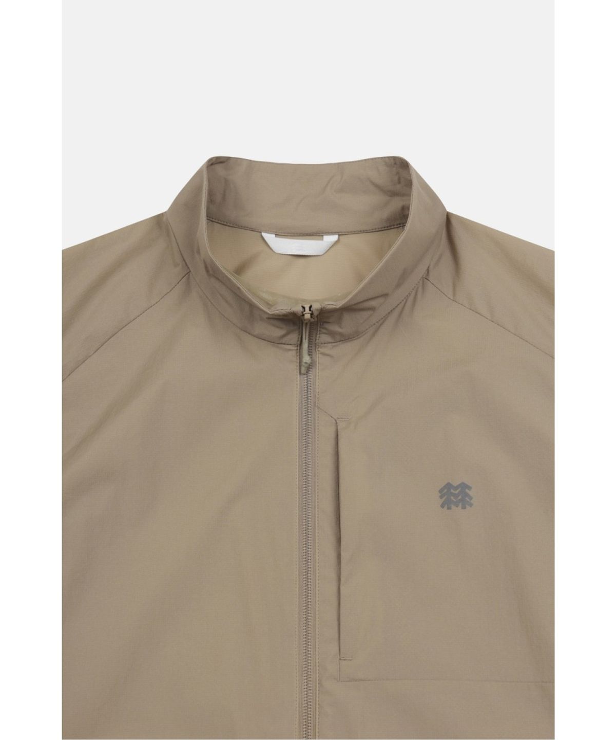 코오롱스포츠(KOLON SPORT) 남성 제노아 레귤러핏 스탠드넥 방풍 베스트 JWVAM26301BEI