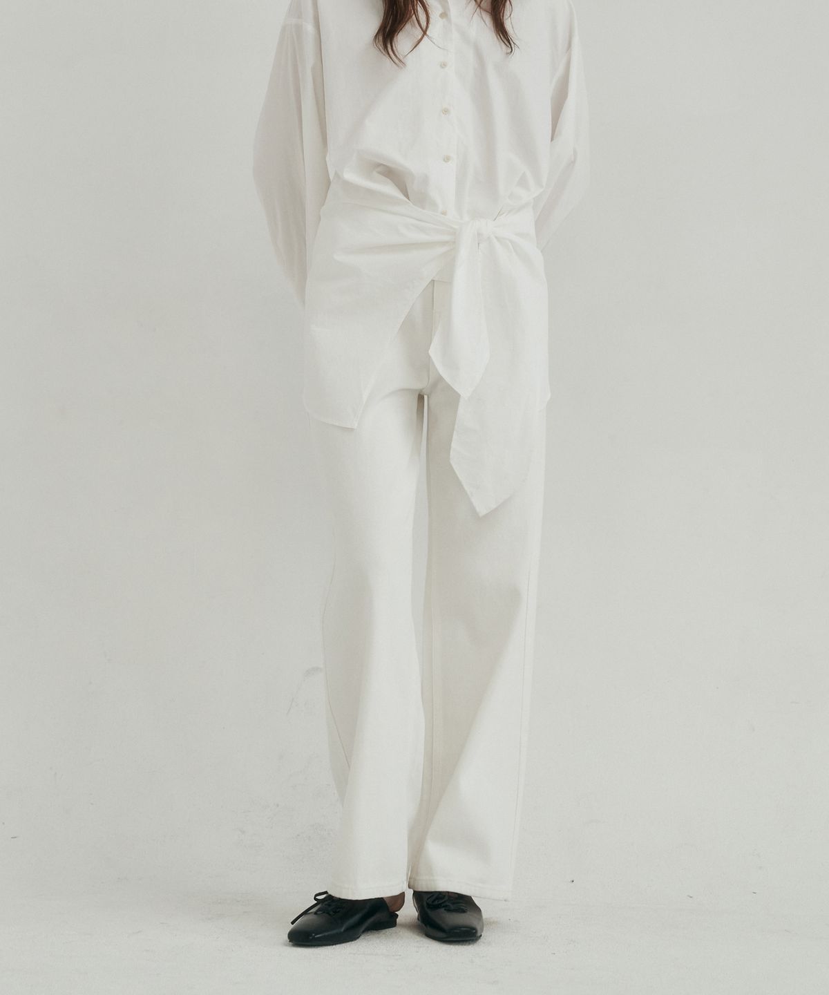 로시로우(LOSSYROW) Calm line semi wide denim white