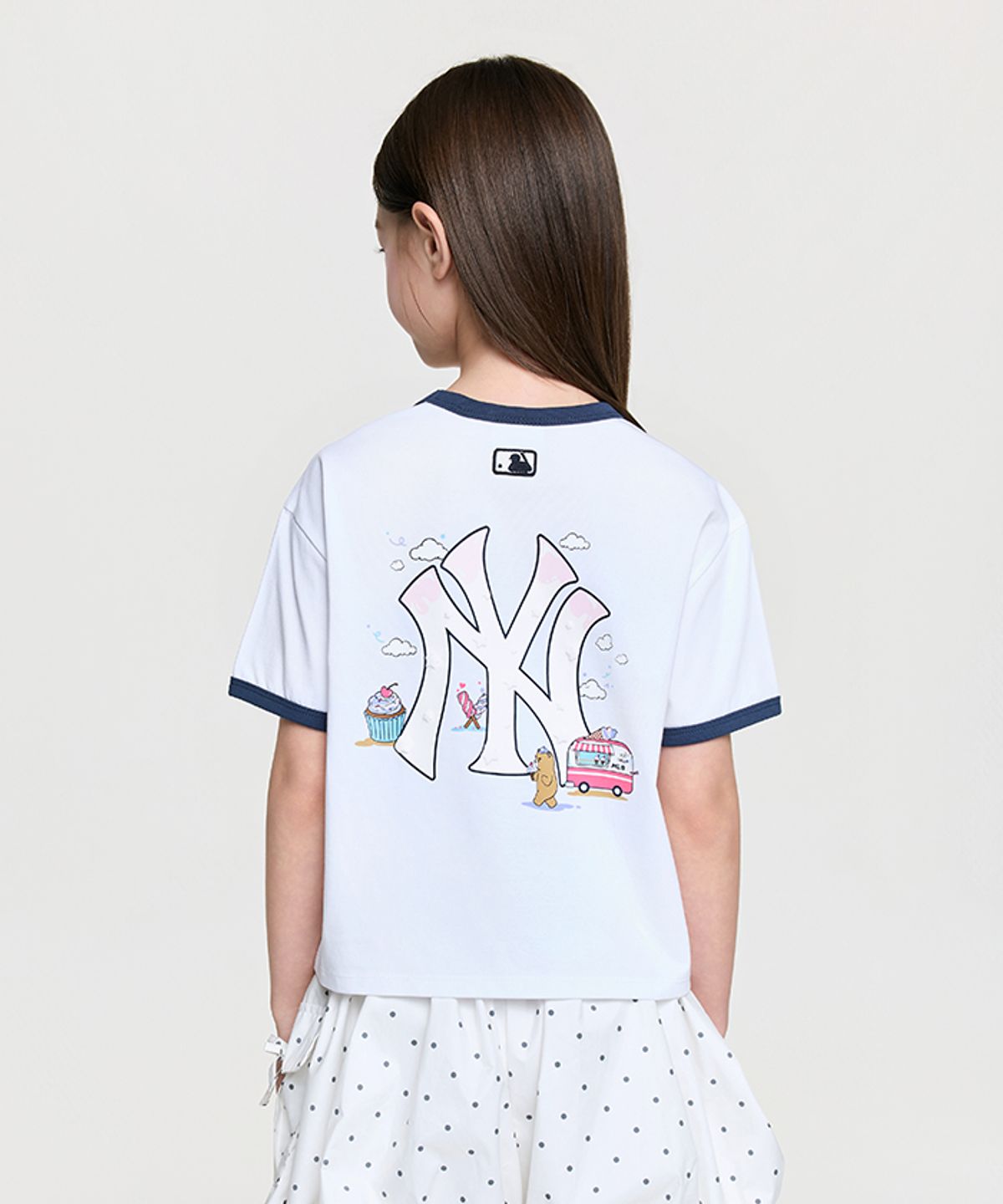 엠엘비 키즈(MLB KIDS) 걸즈 스포티브 라이크 아트웍 티셔츠 NY (White)