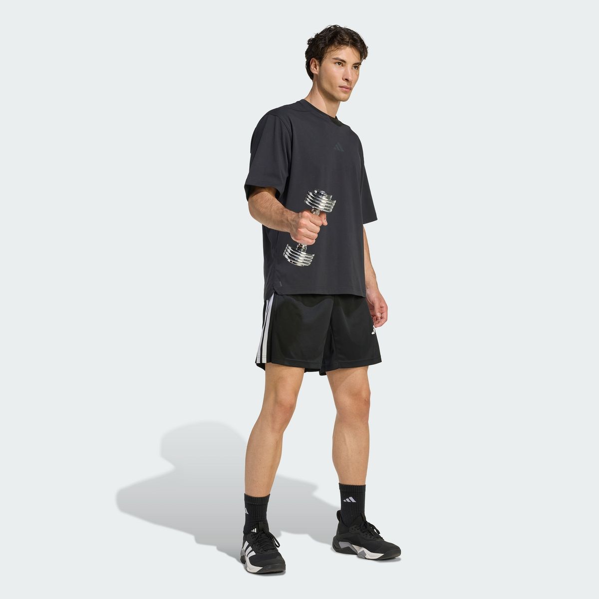 아디다스(ADIDAS) 워크아웃 에센셜 베이스 3-스트라이프 피케 쇼츠 7인치 KA3461