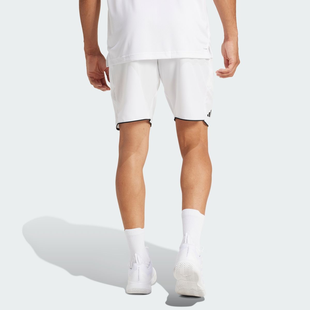 아디다스(ADIDAS) 클럽 테니스 클라이마쿨 쇼츠 JD8641