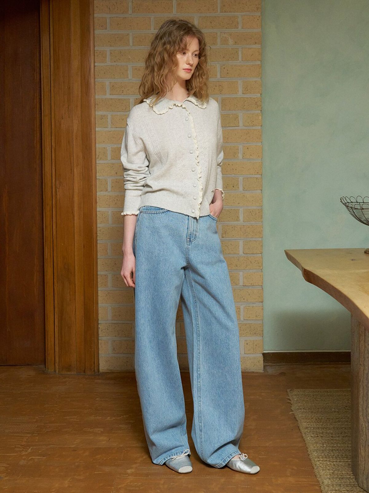 뮈뮈에르(MUEMUER) Daily Barrel Denim Pants MU2611DN101M