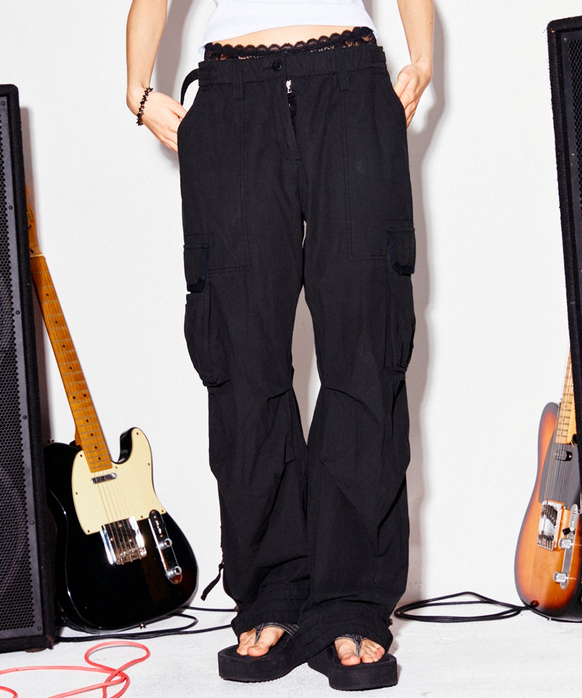 하이타이드 프랭키(HIGHTIDEFRANKIE) Lightweight Coated Cargo Pants Black