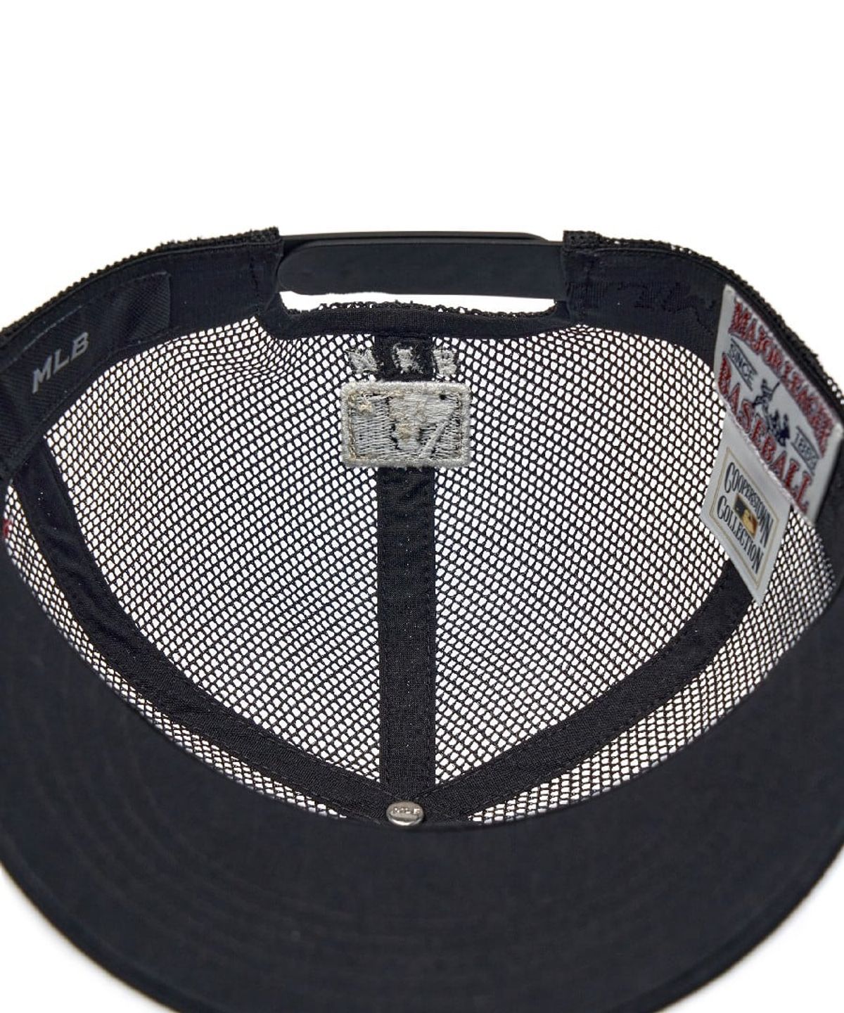 엠엘비(MLB) 시그니처 패치 메쉬캡 NY (Black)