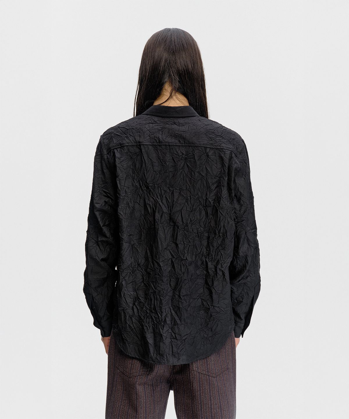서피스에디션(SURFACE EDITION) CREASED SHIRT BLACK