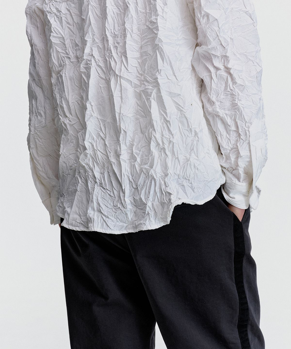 서피스에디션(SURFACE EDITION) CREASED SHIRT WHITE
