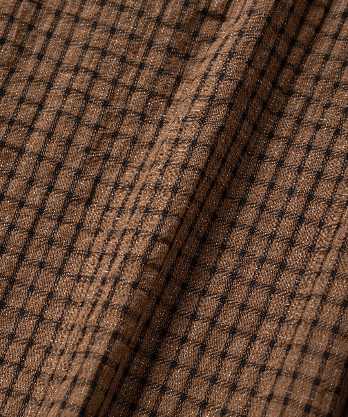 넌블랭크(NONBLANK) 윈도우 체크 크롭 버튼다운 LS 셔츠_TAN