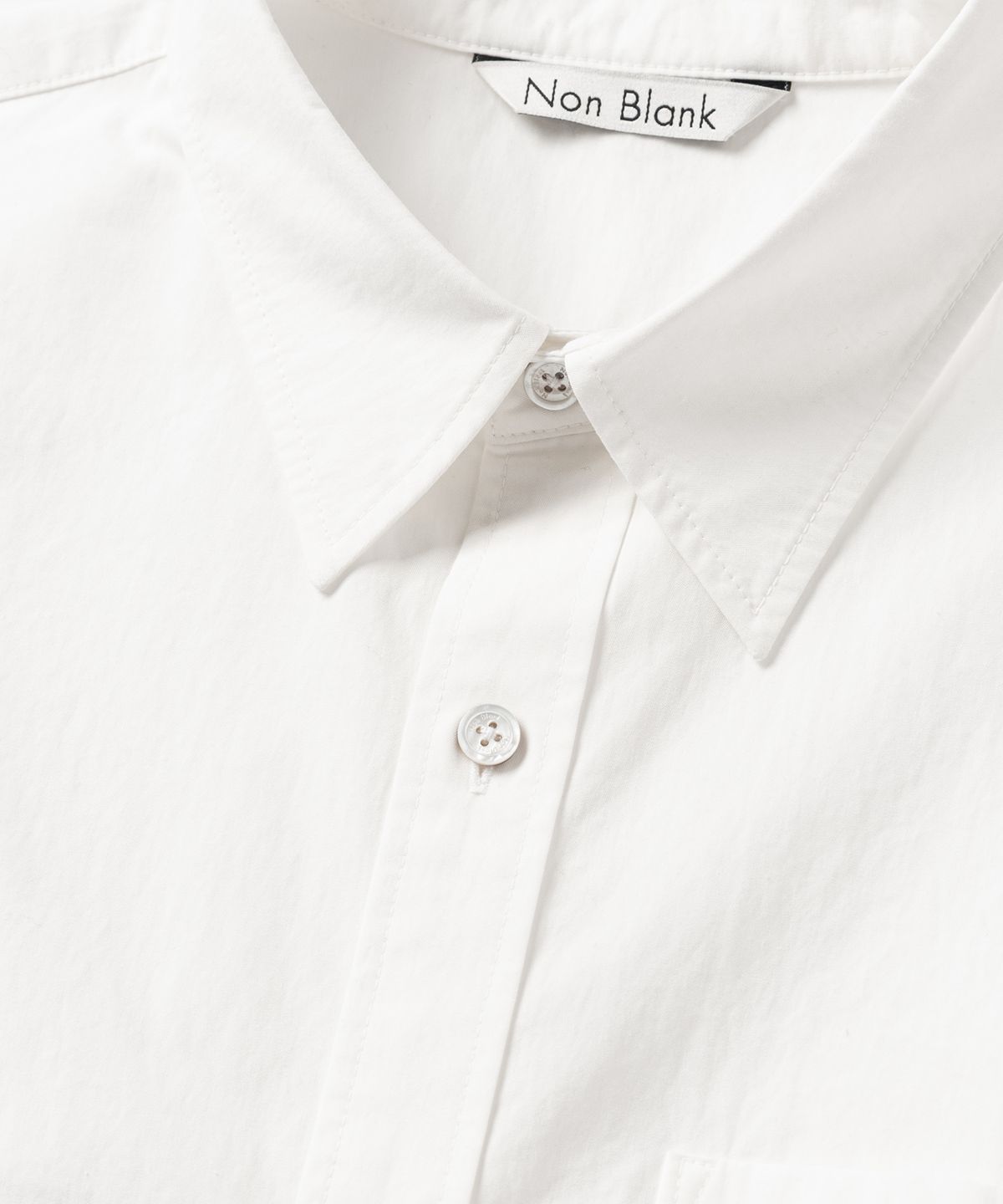 넌블랭크(NONBLANK) 소프트 크런치 CN 크롭 LS 셔츠_WHITE