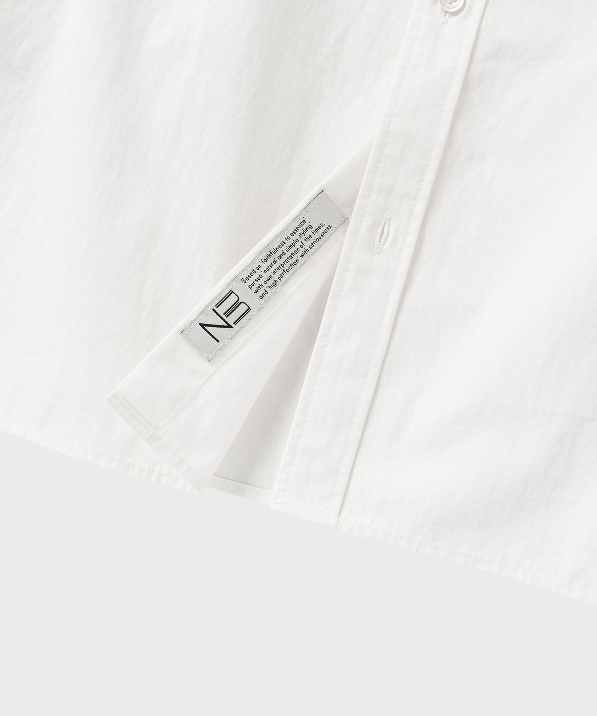 넌블랭크(NONBLANK) 소프트 크런치 CN 크롭 LS 셔츠_WHITE