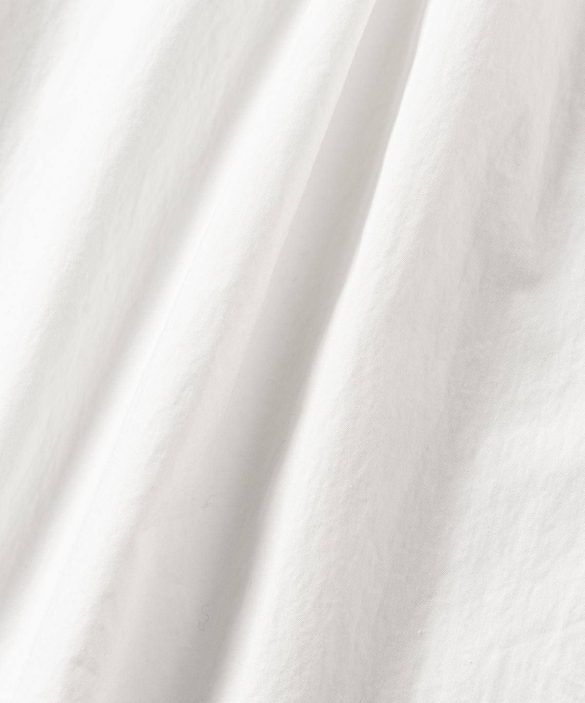 넌블랭크(NONBLANK) 소프트 크런치 CN 크롭 LS 셔츠_WHITE