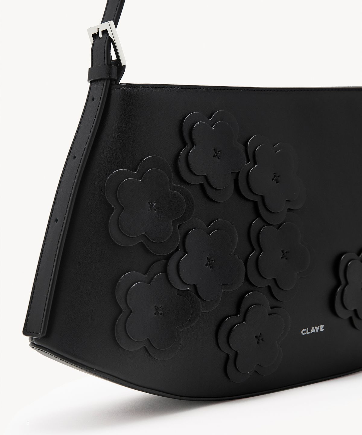 끌라베(CLAVE) 미아 플라워 블랙  토트백 (MIA FLOWER Black Tote Bag)