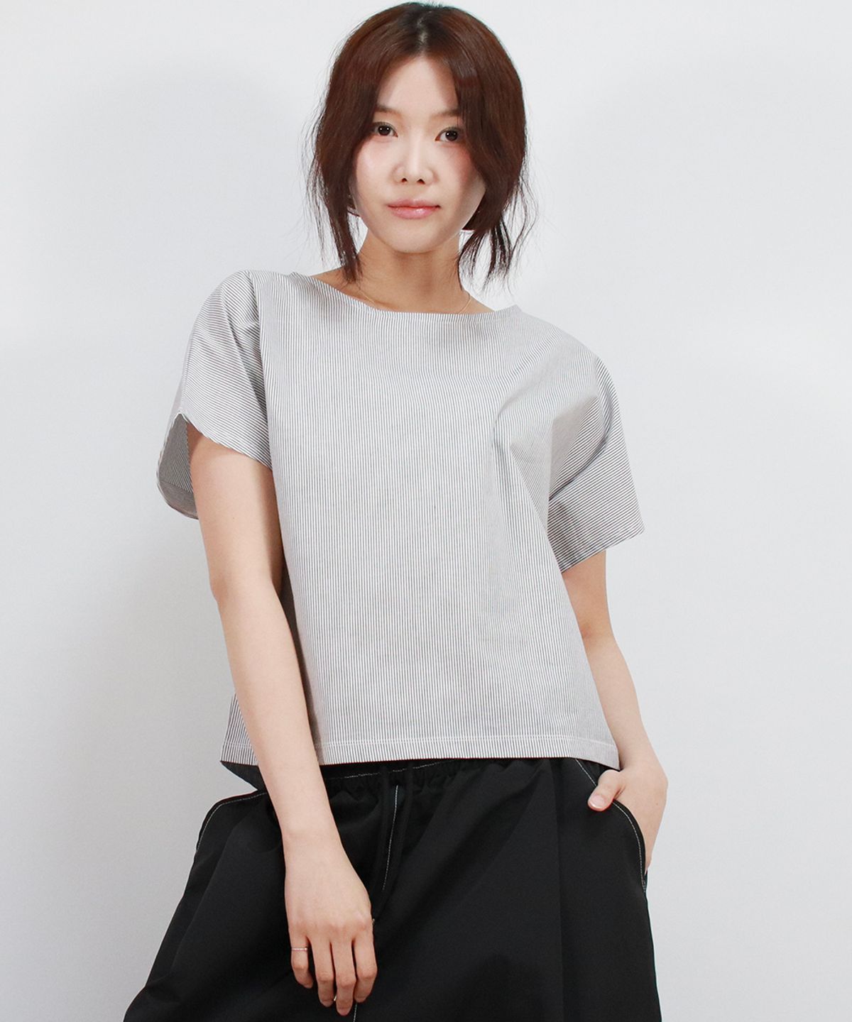 드마크(DEMARC) Stripe Mini French Short Sleeve Shirt Black