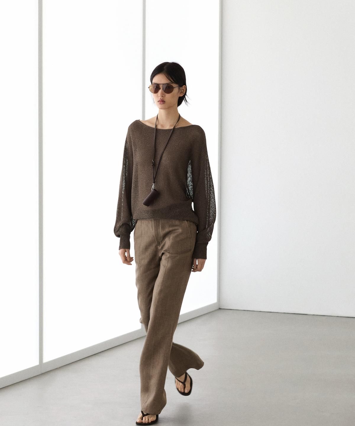 마시모두띠(MASSIMO DUTTI) 100% 린넨 킥 벨보텀 팬츠