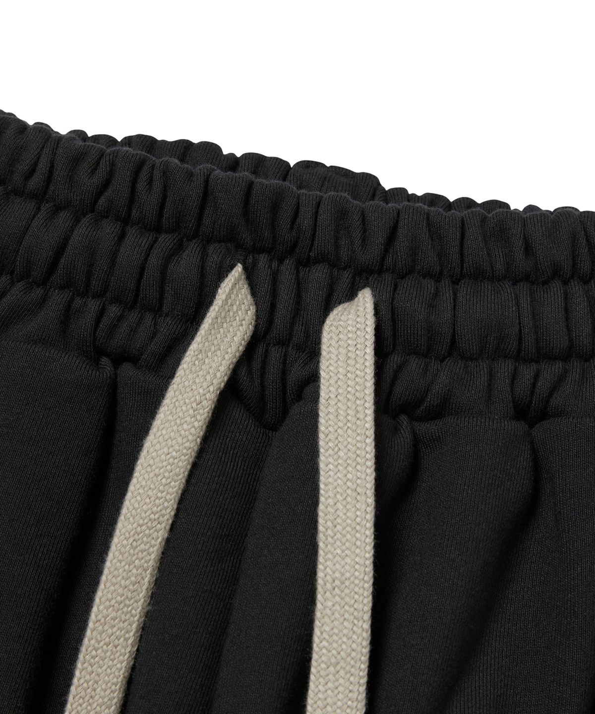 가터갤러리(GOTTER GALLERY) SIDE LOGO CROSS SWEAT PANTS_BLACK
