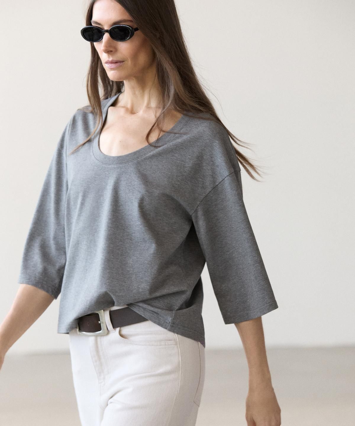 마시모두띠(MASSIMO DUTTI) 100% 코튼 라운드넥 티셔츠