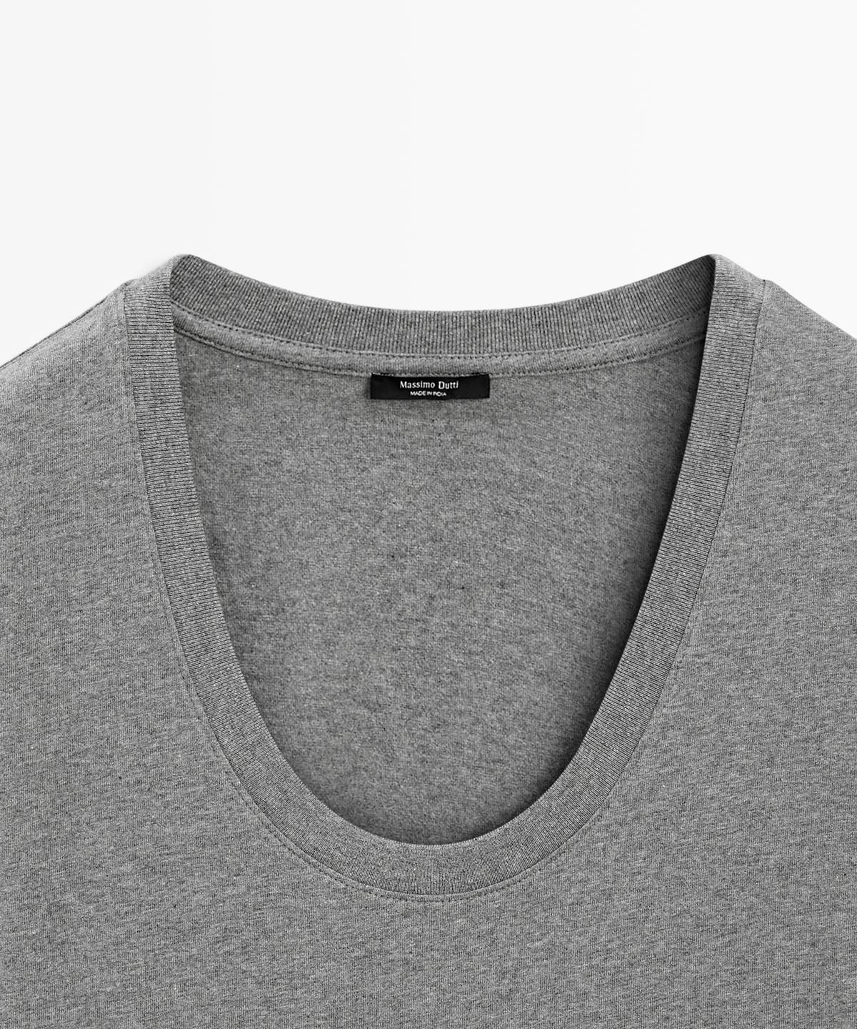 마시모두띠(MASSIMO DUTTI) 100% 코튼 라운드넥 티셔츠