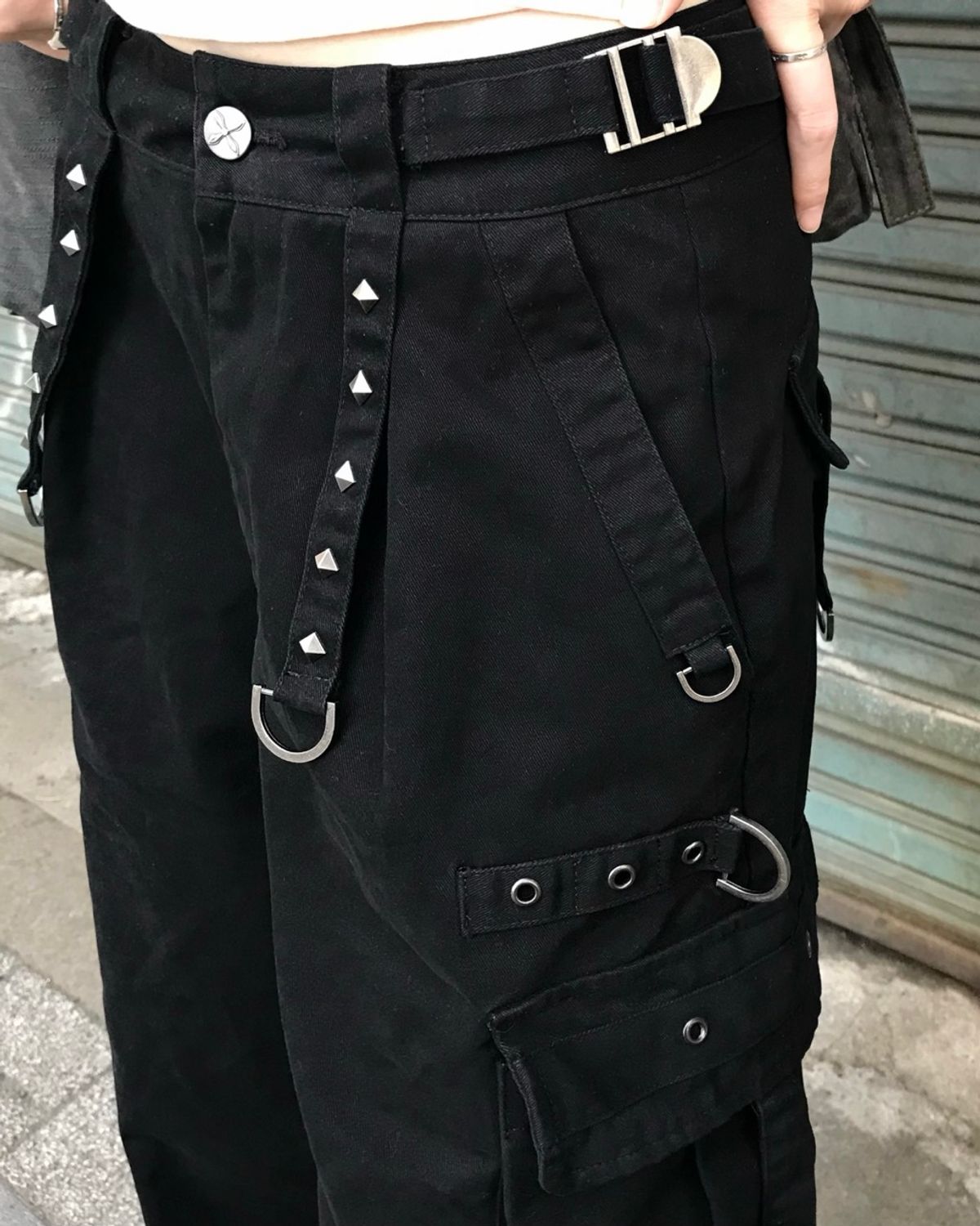 리버뉴스(LIBERALNEWS) Neo-Noir RebellionCARGO PANTS_BLACK