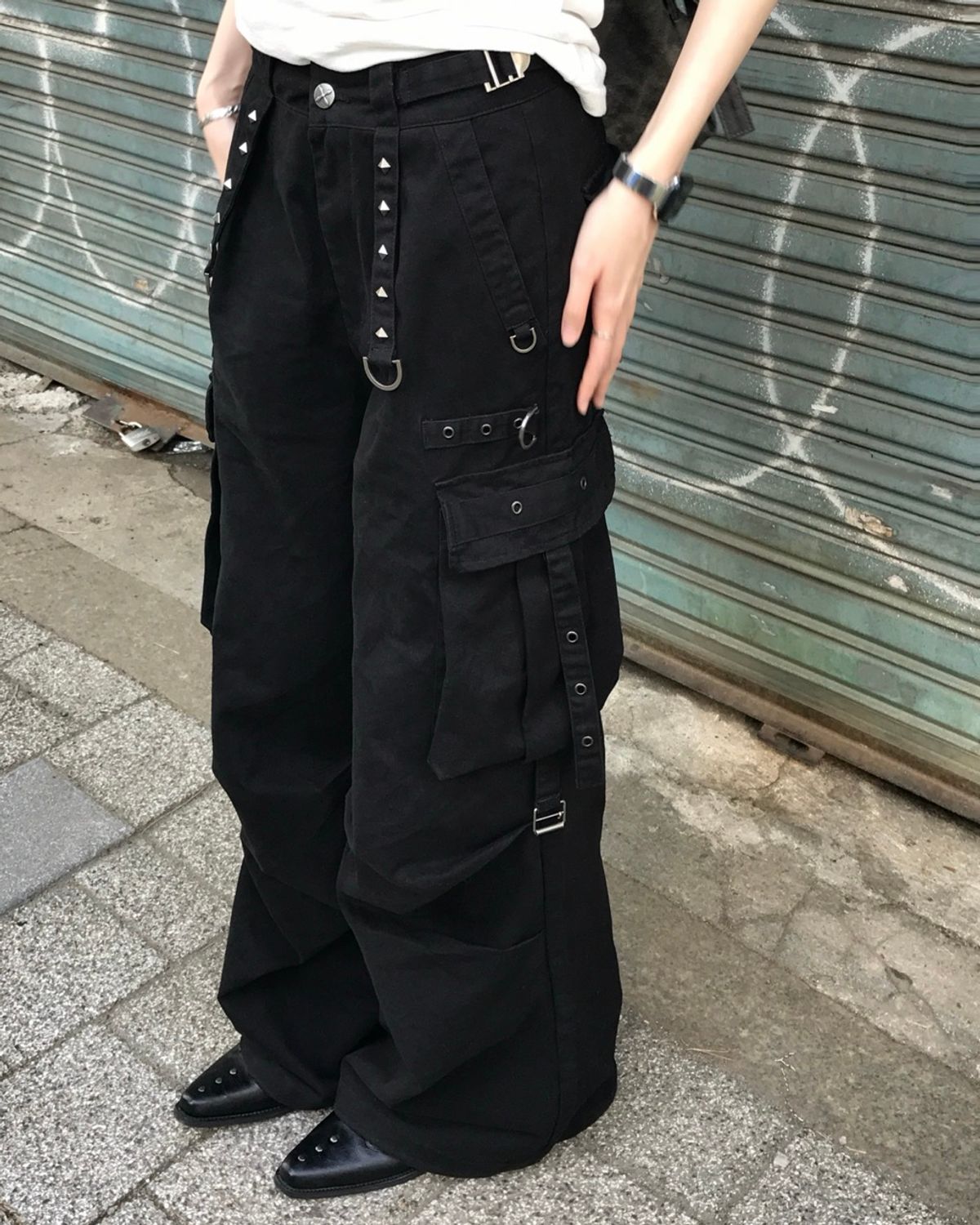 리버뉴스(LIBERALNEWS) Neo-Noir RebellionCARGO PANTS_BLACK