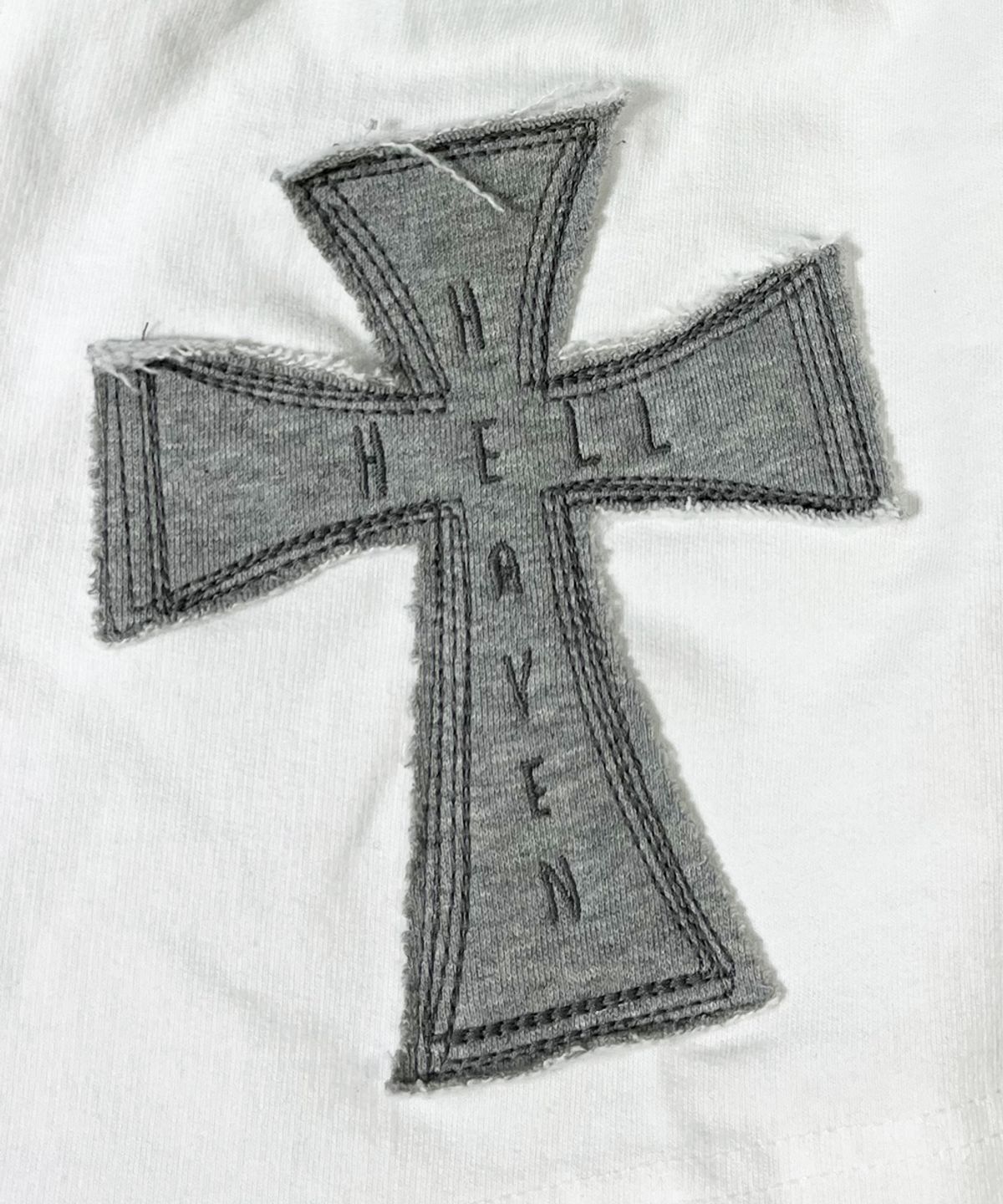 스케이터락(SK8ER ROCK) Rough Cross Pigment Bermuda Shorts ((ivory))