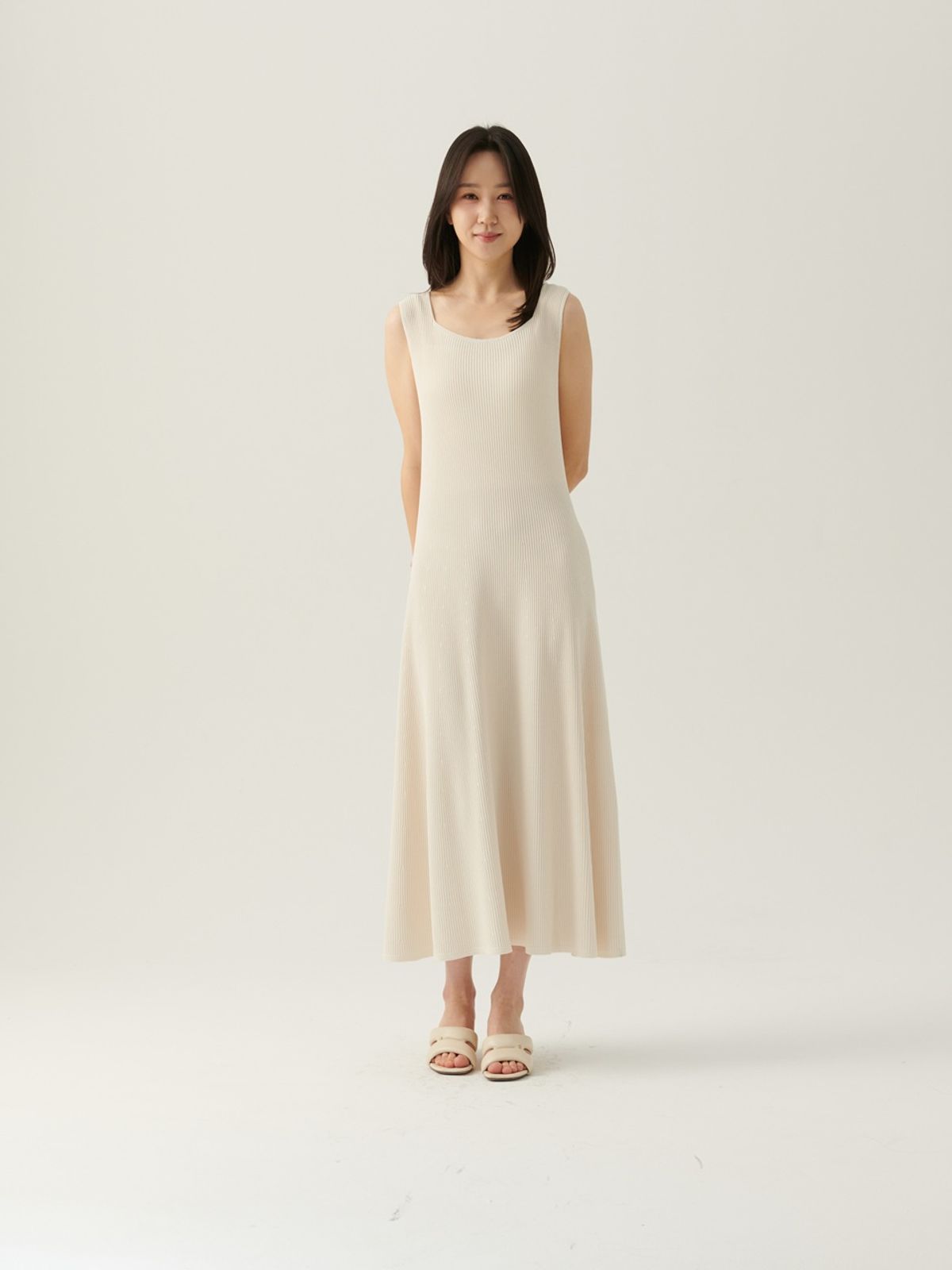 베이스스레드(BASETHREAD) Haze Sleeveless Dress - Ivory