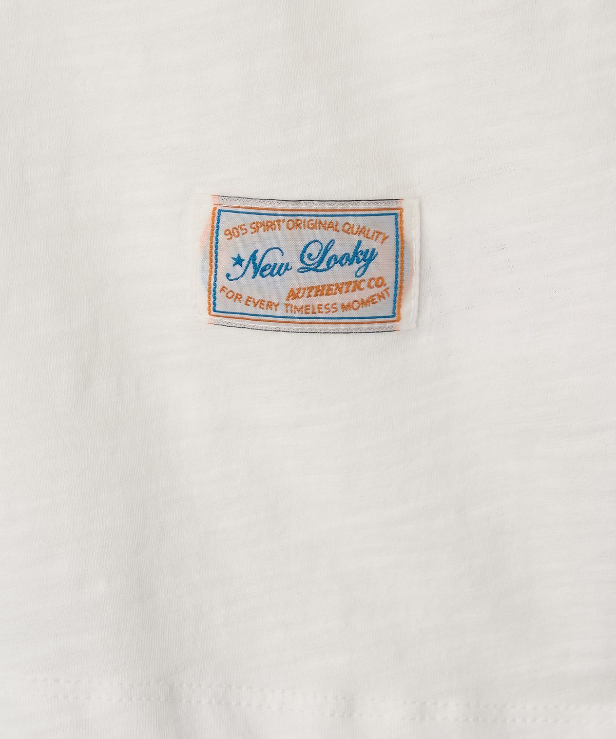 뉴루키(NEW LOOKY) Cut point t-shirt _Ivory