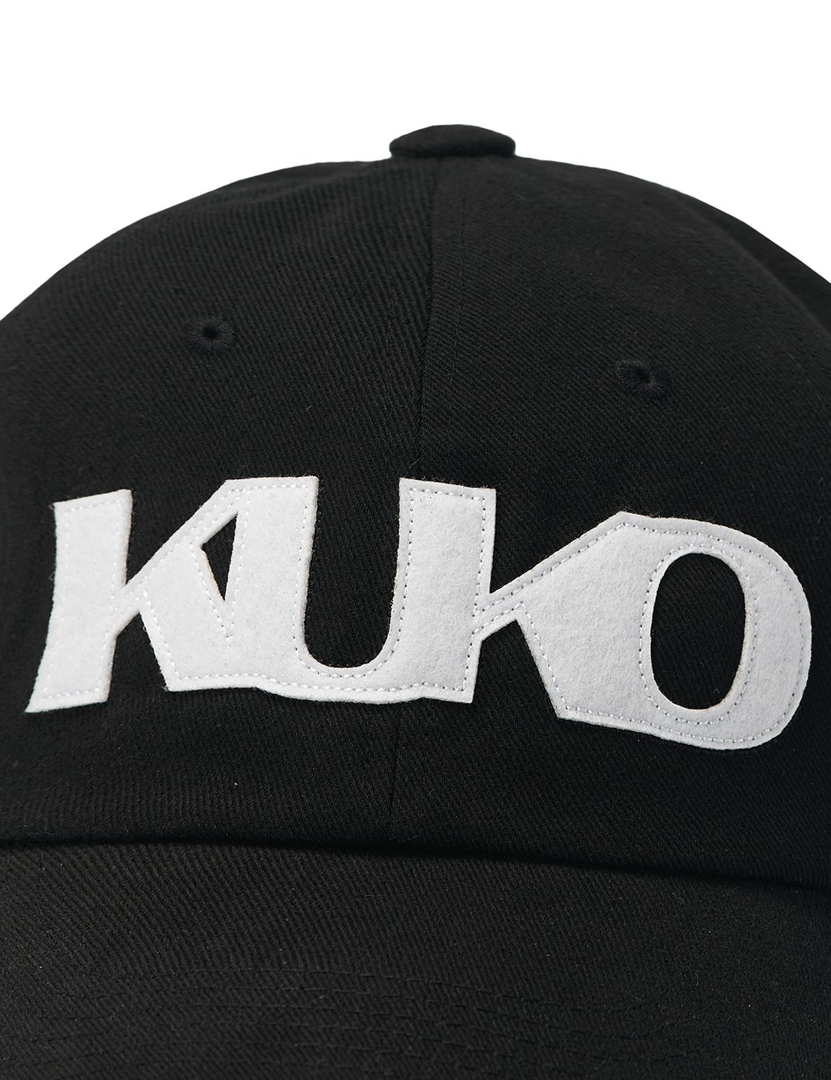 쿠코(KUKO) 쿠코 심볼 6패널 볼 캡_블랙
