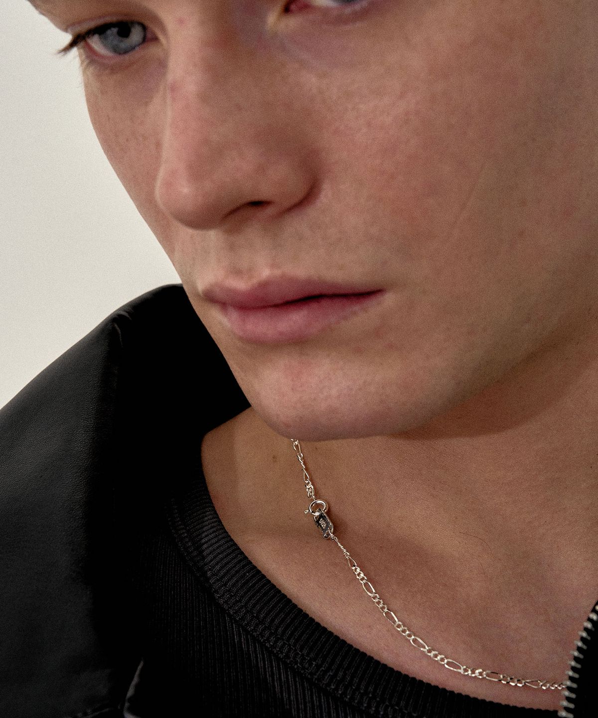 에이지47(AG47) M.C-N-04  Figaro Chain Point Necklace