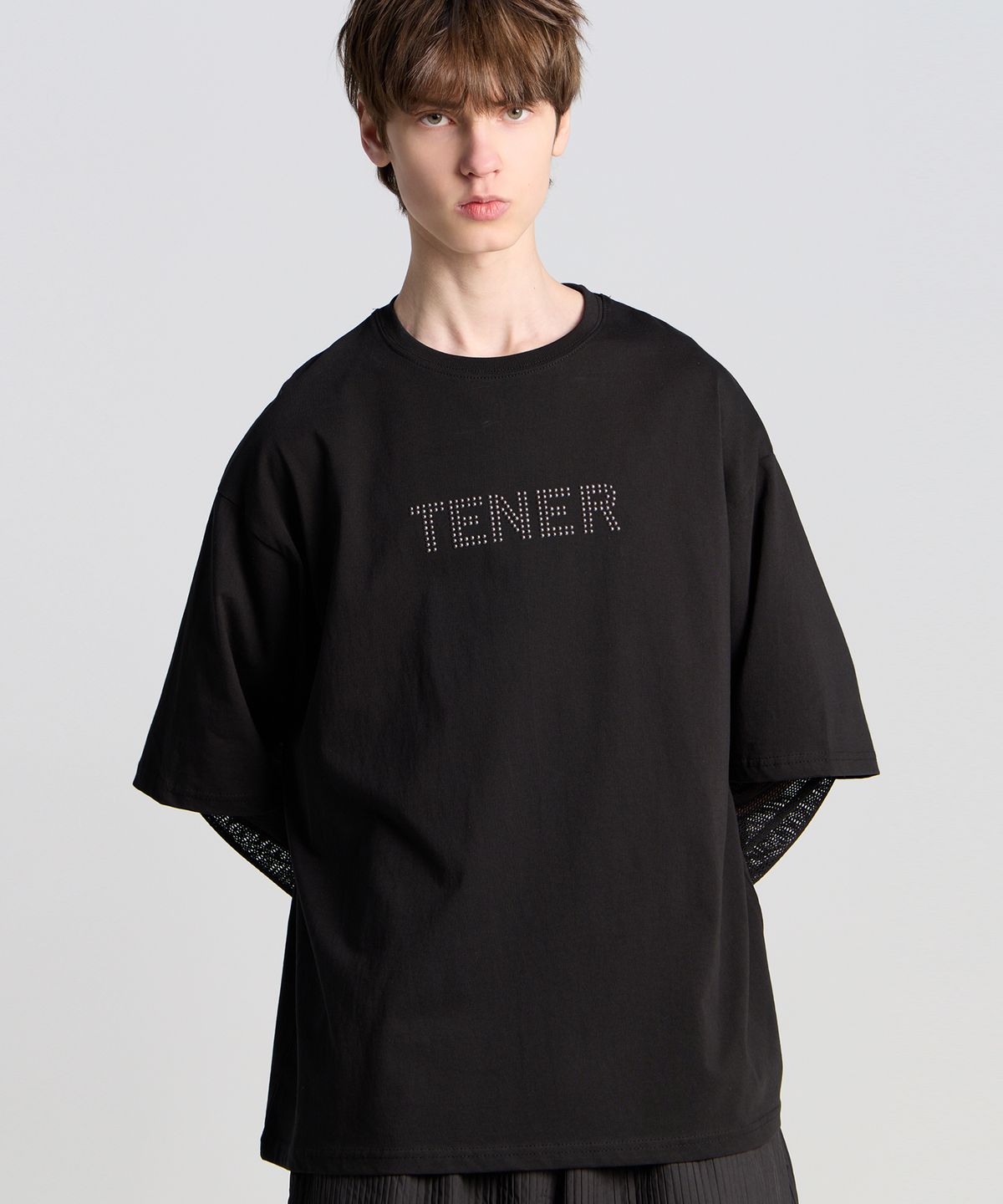 테네르(TENER) 메쉬 레이어드 롱 슬리브 블랙