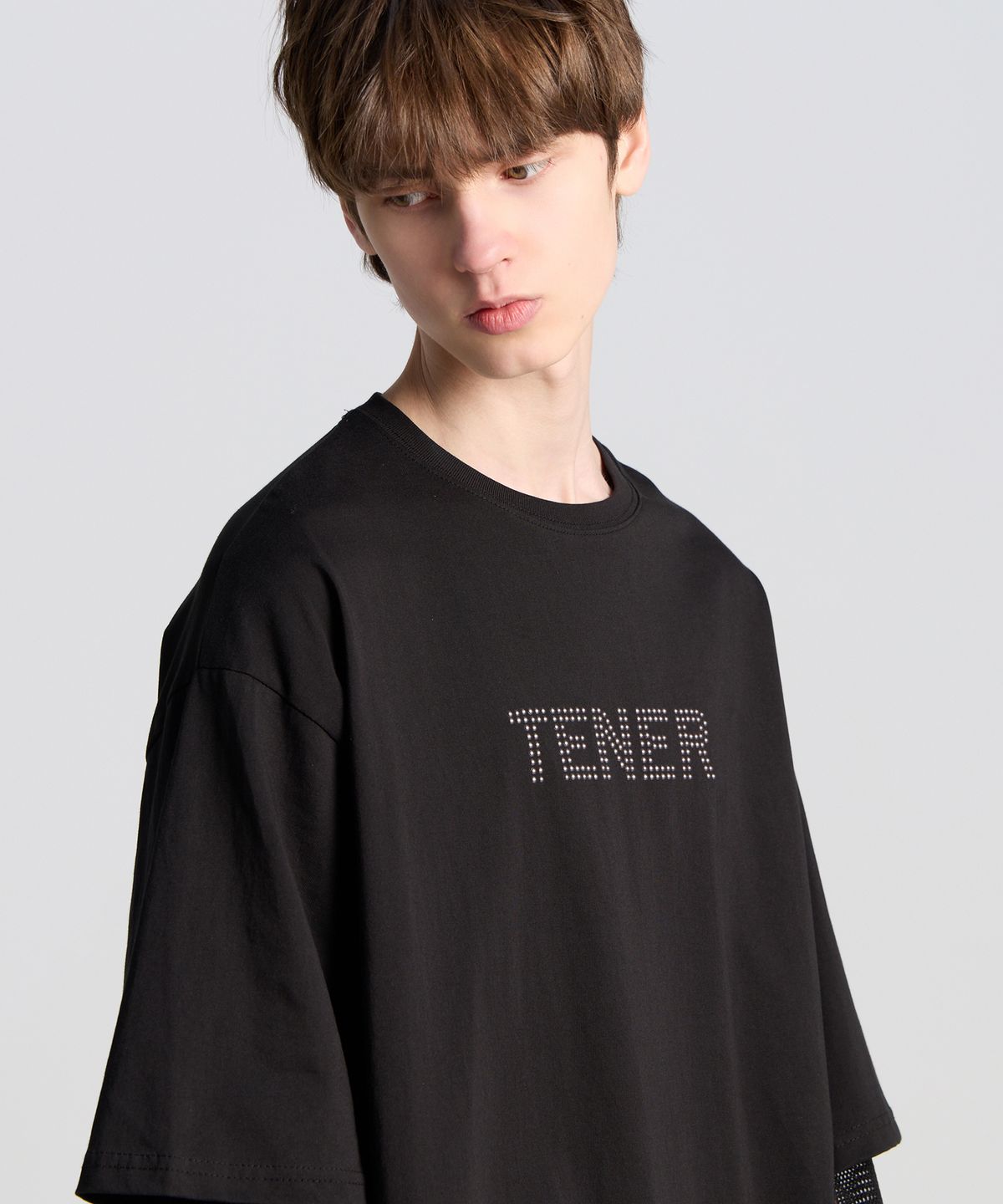 테네르(TENER) 메쉬 레이어드 롱 슬리브 블랙
