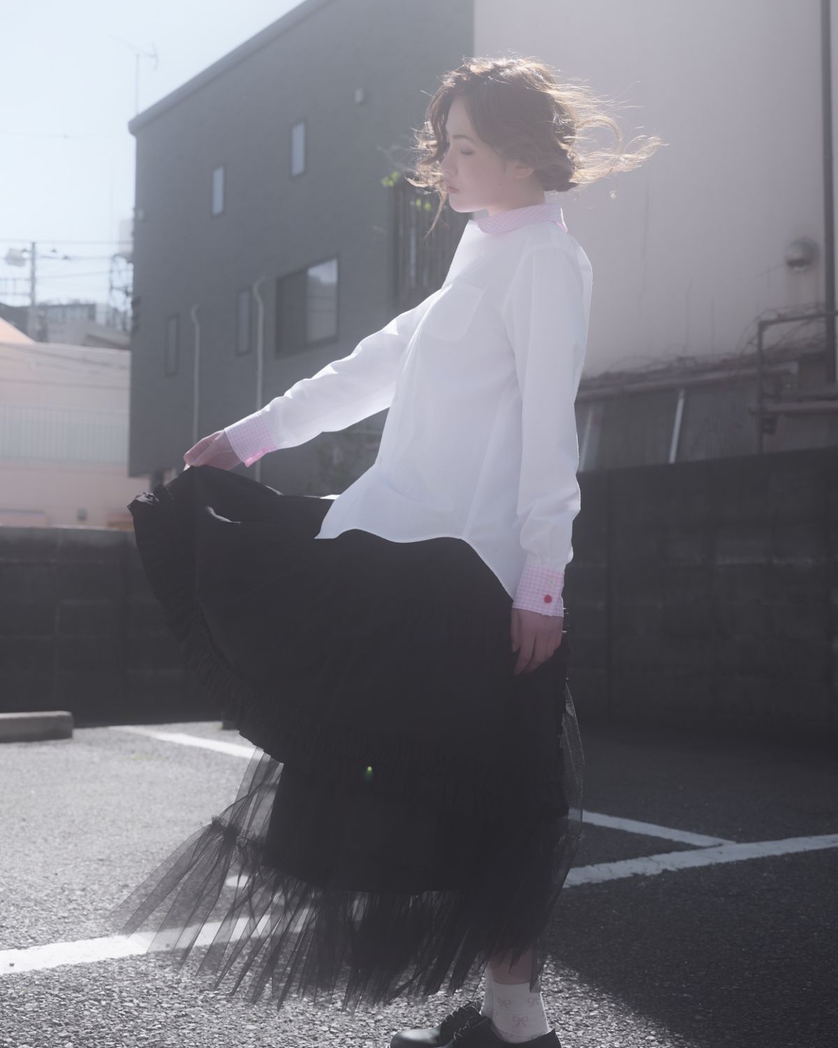 로액슈얼(LO AXUAL) APRON LAYERD TULLE SKIRT_BLACK