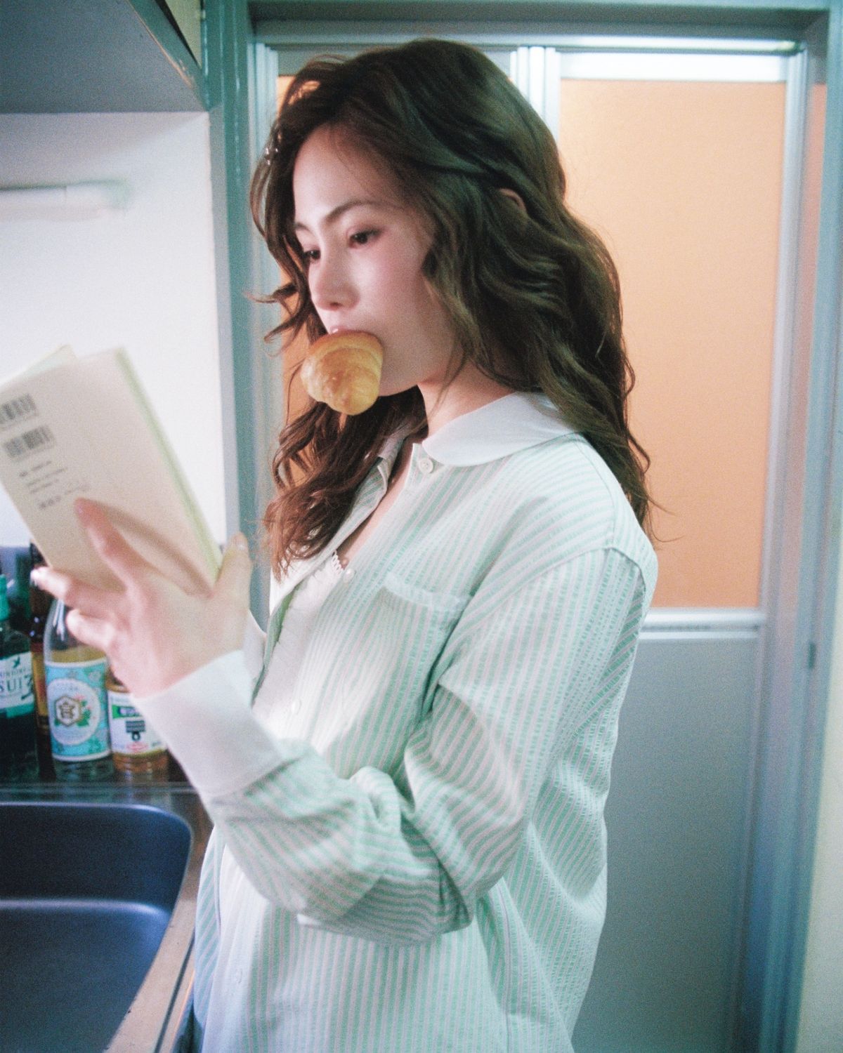 로액슈얼(LO AXUAL) PALE BREEZE STIRPE SHIRT
