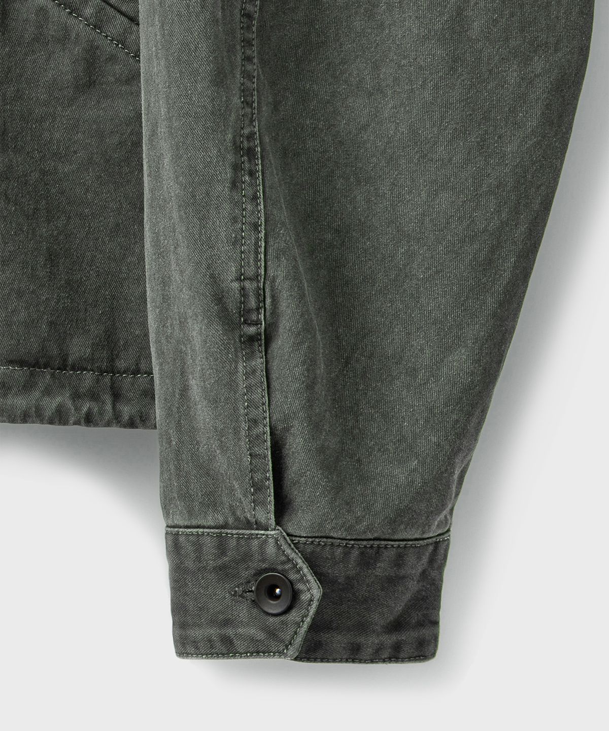 브랜디드(BRANDED) UTILITY TANKER SHORT PARKA [KHAKI]