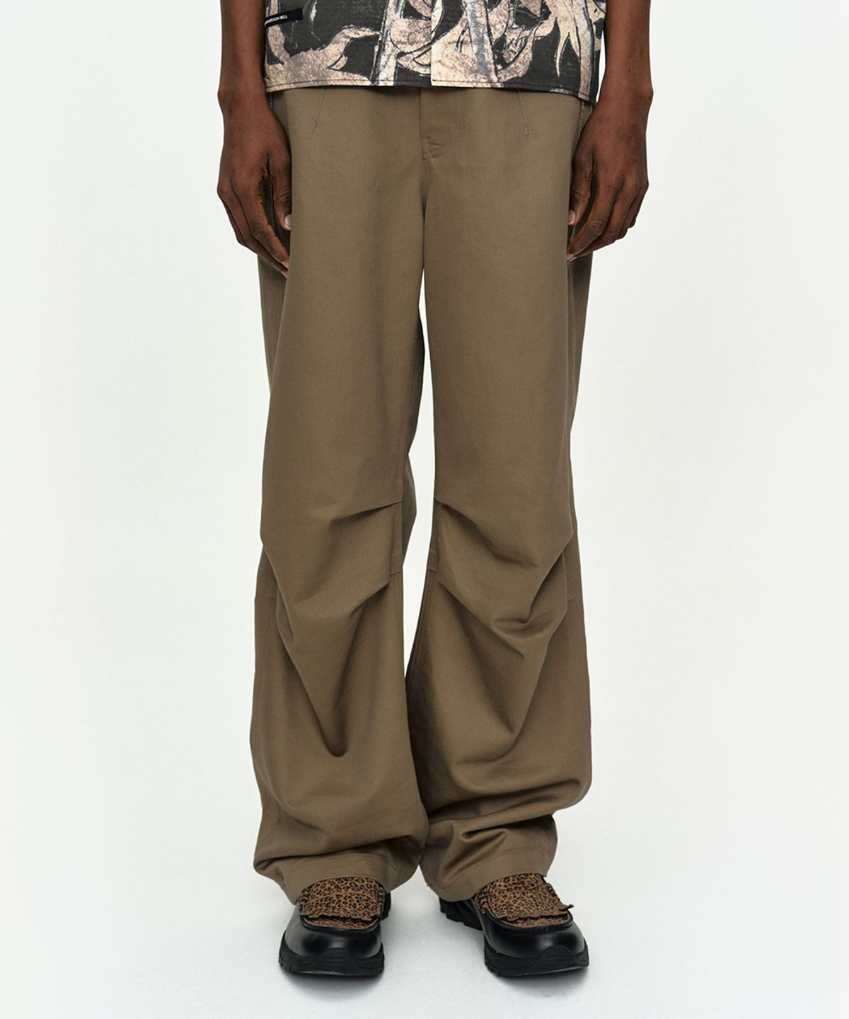 앤더슨벨(ADSB ANDERSSON BELL) CUT-OUT WRAP WIDE-LEG TROUSERS apa868m(BEIGE)