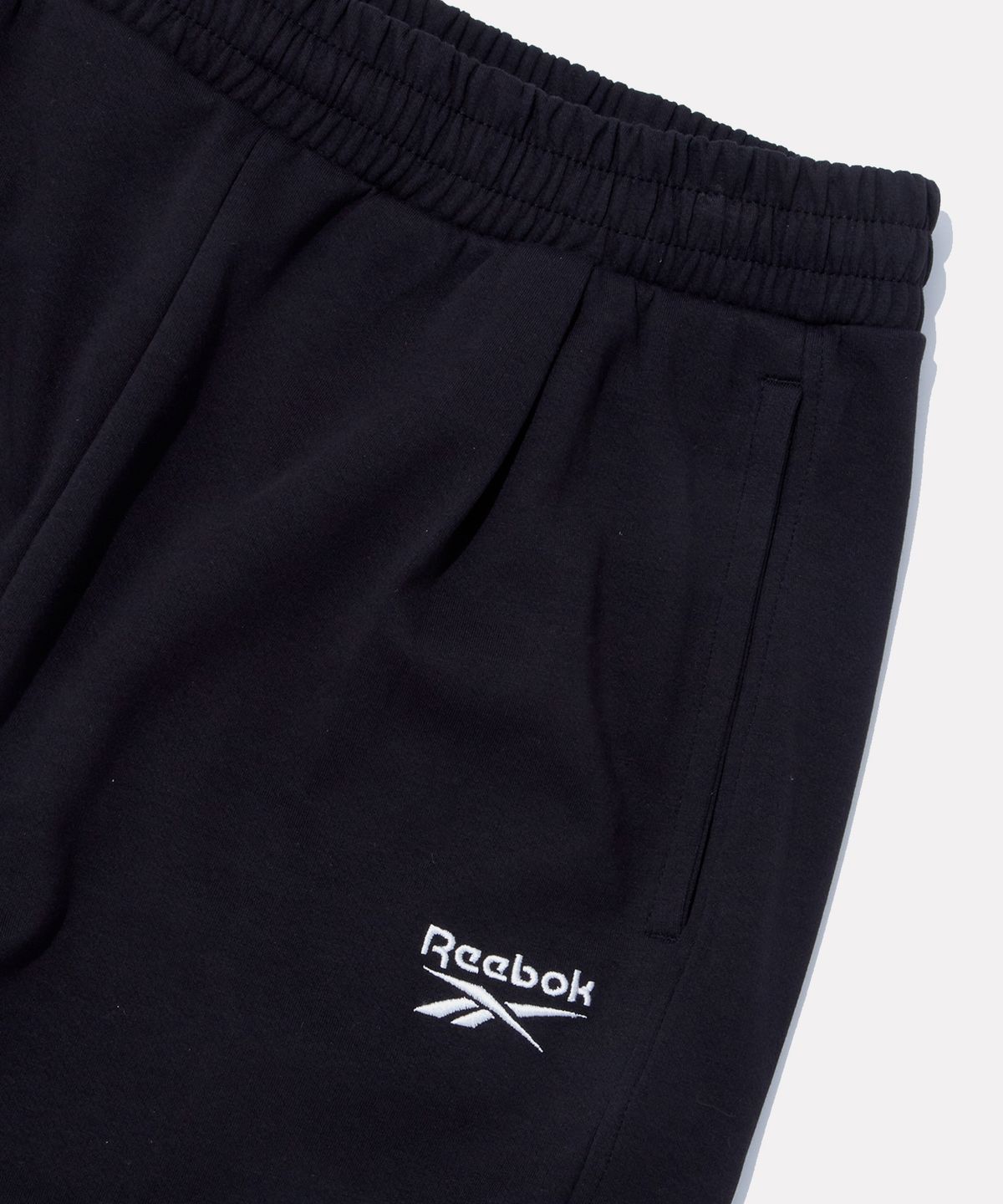 리복(REEBOK) 와이드 스웨트 조거 팬츠 - 블랙
