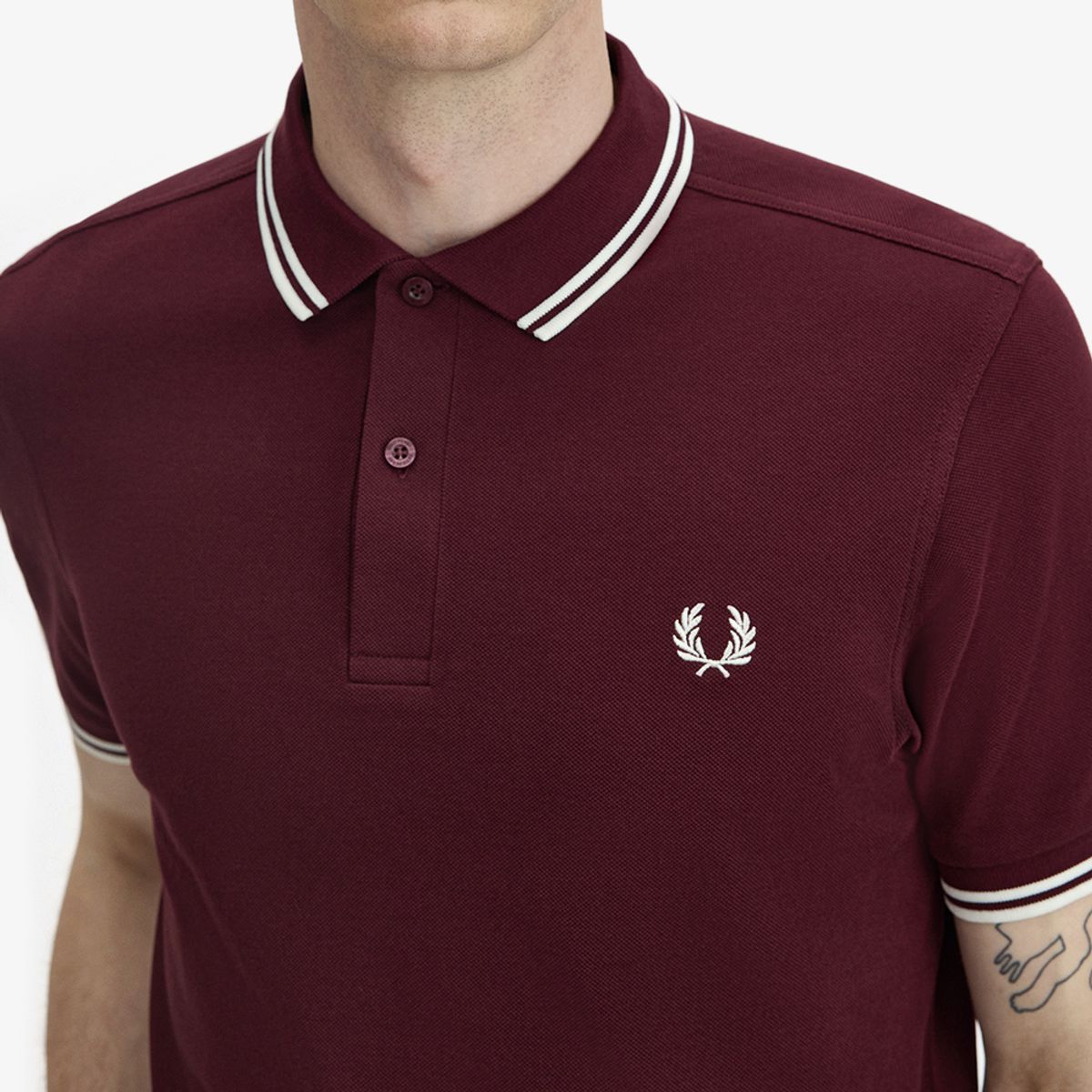 프레드페리(FRED PERRY) [M3600] 트윈 팁 프레드페리 셔츠 - 옥스 블러드/에크루 M3600-597