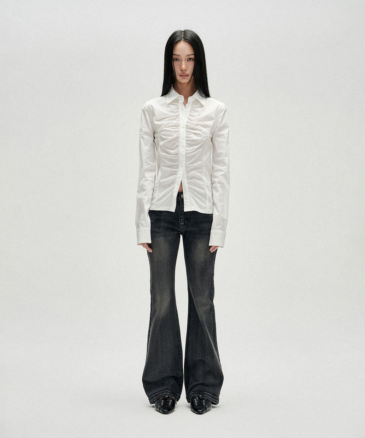 낫포너드(NOT4NERD) W Symbol Stitch Low Rise Flare Fit Denim Pants - Black