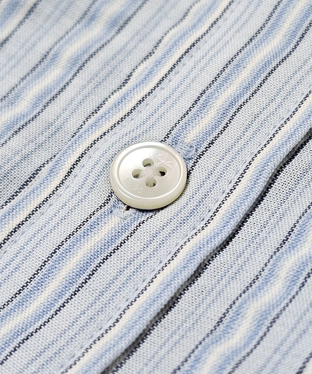 다이아몬드 레이라(DIAMOND LAYLA) UV Astro Line Stripe Shirt S195