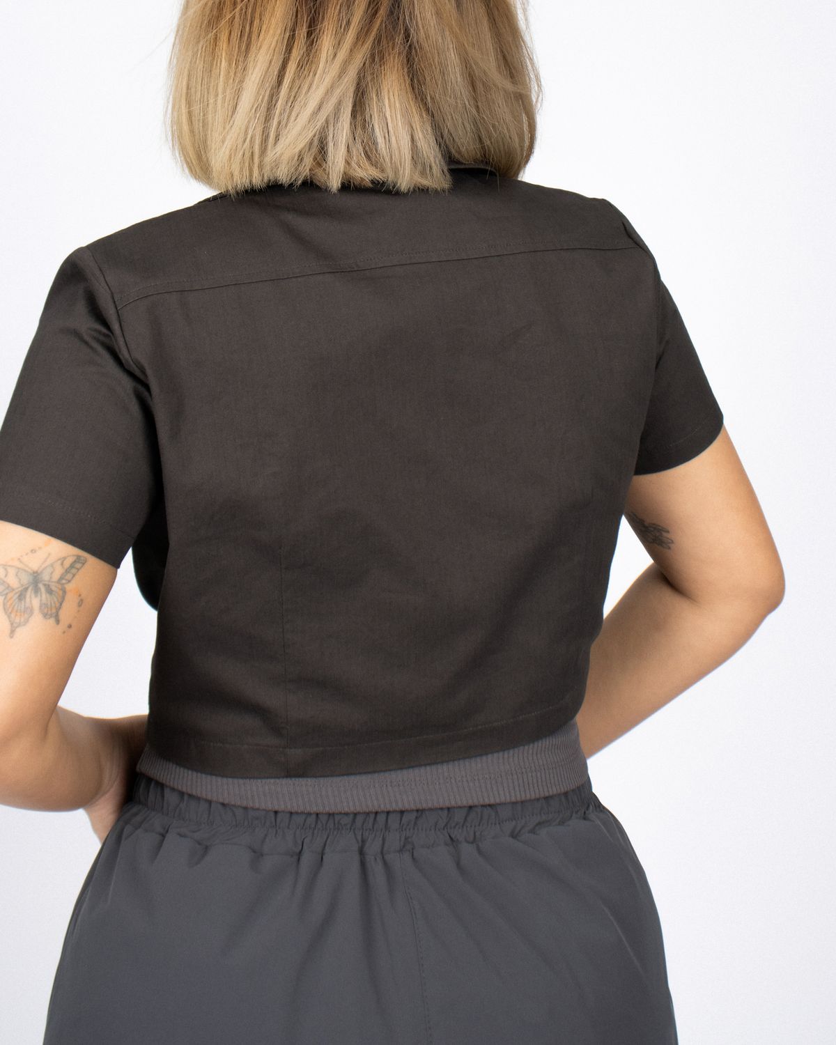 쿨시스(COOLSIS) CS CROP ZIP SHIRTS-017 (BROWN)